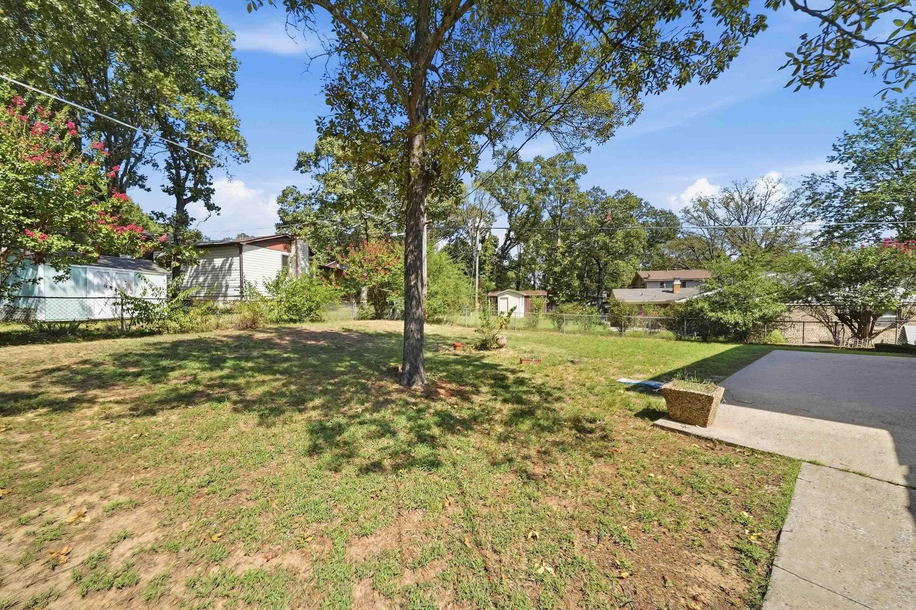 1701 War Eagle  North Little Rock, AR