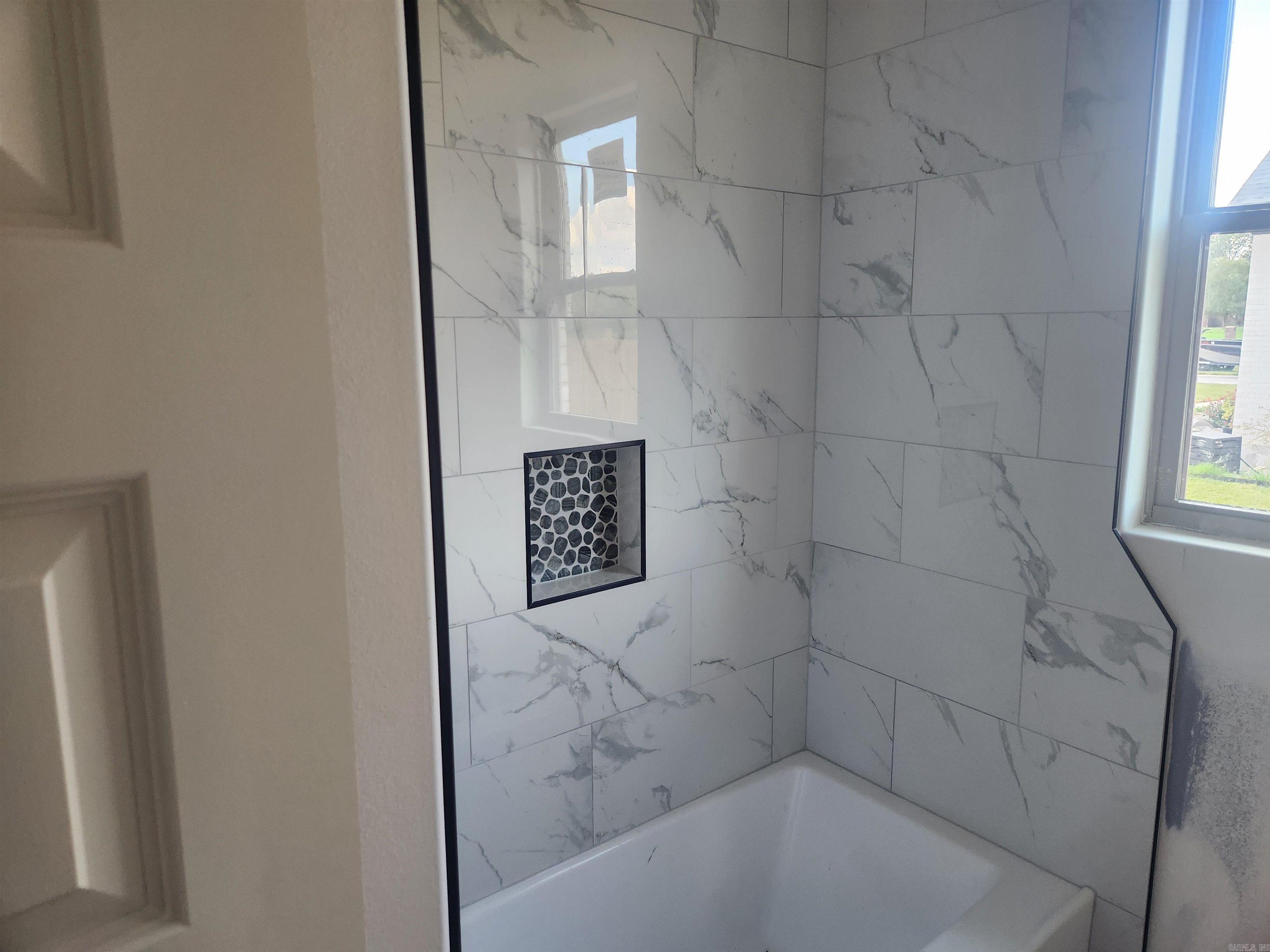 695 Mound View Drive — photo 5