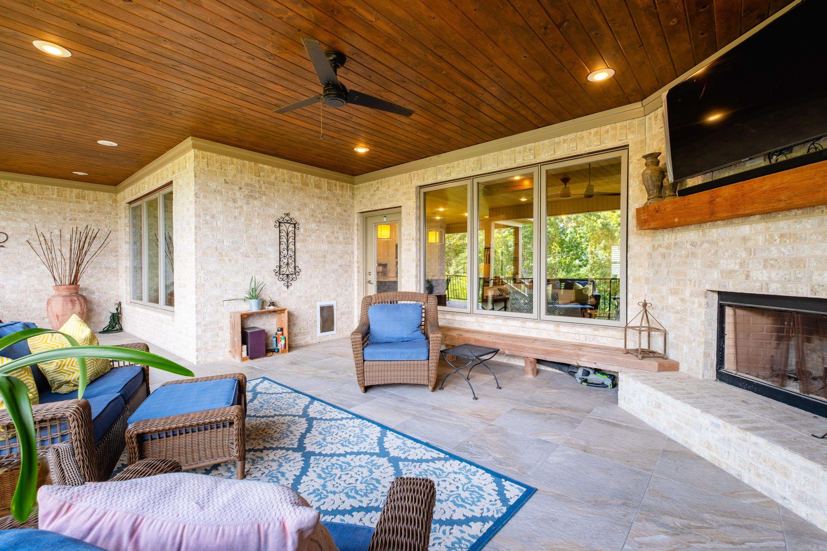 74 Falstone Drive Little Rock, AR 72223