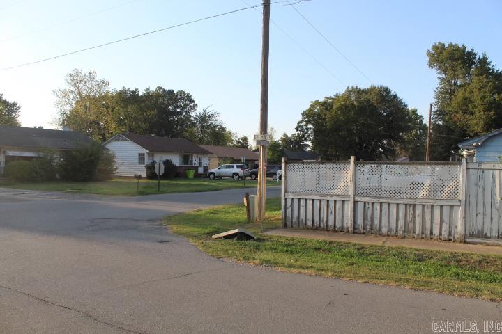 219 W 20th  Stuttgart, AR