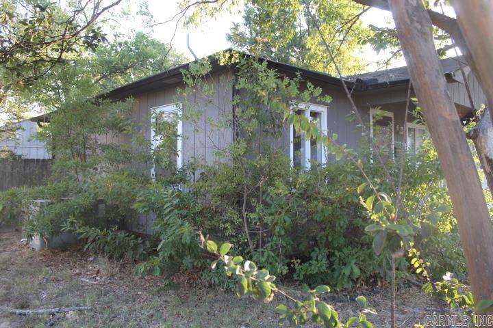 219 W 20th  Stuttgart, AR