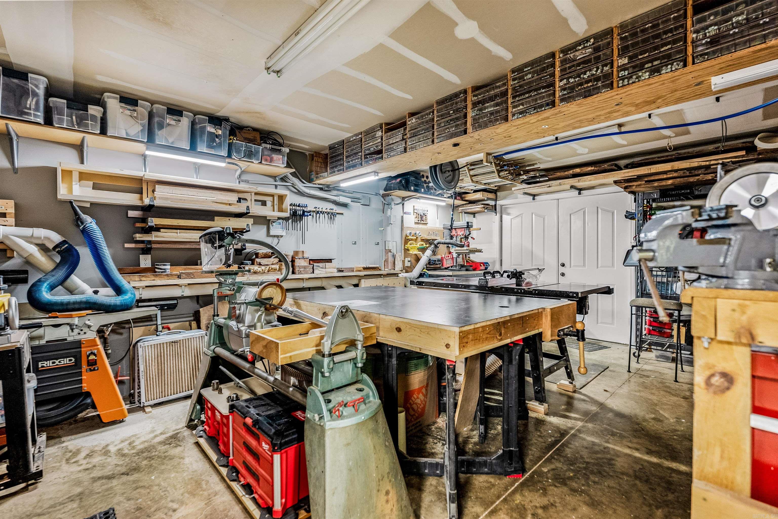 24008 Mills Mountain Road Little Rock, AR 72223