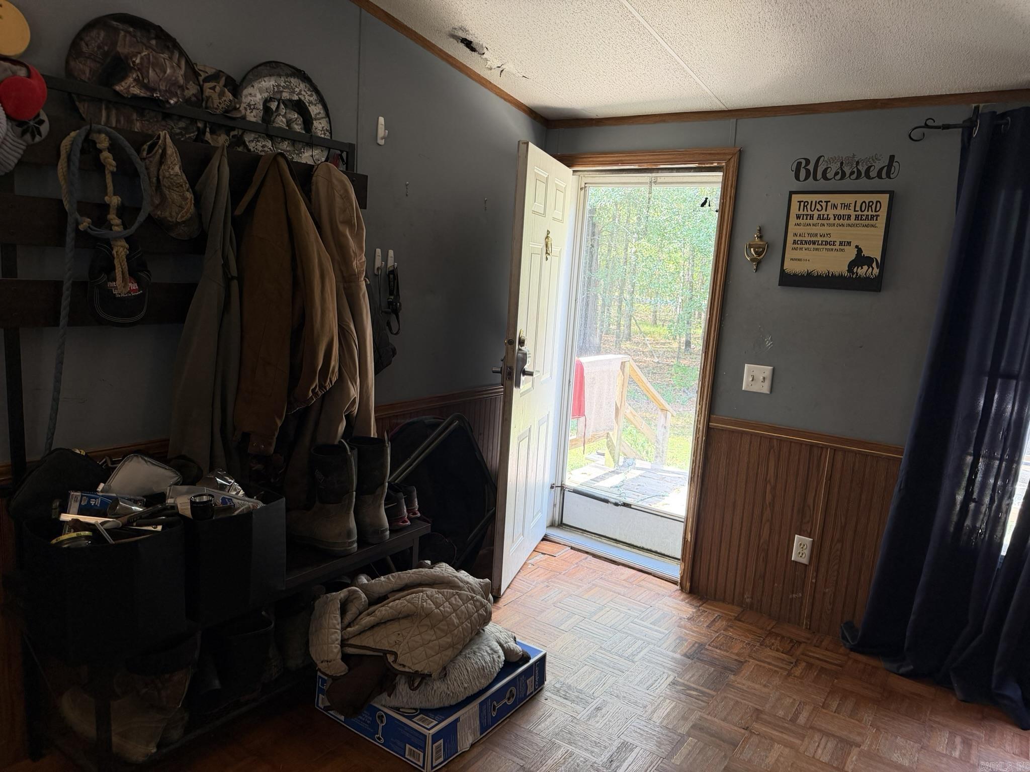 14 E NAVAJO TRAIL  Mayflower, AR