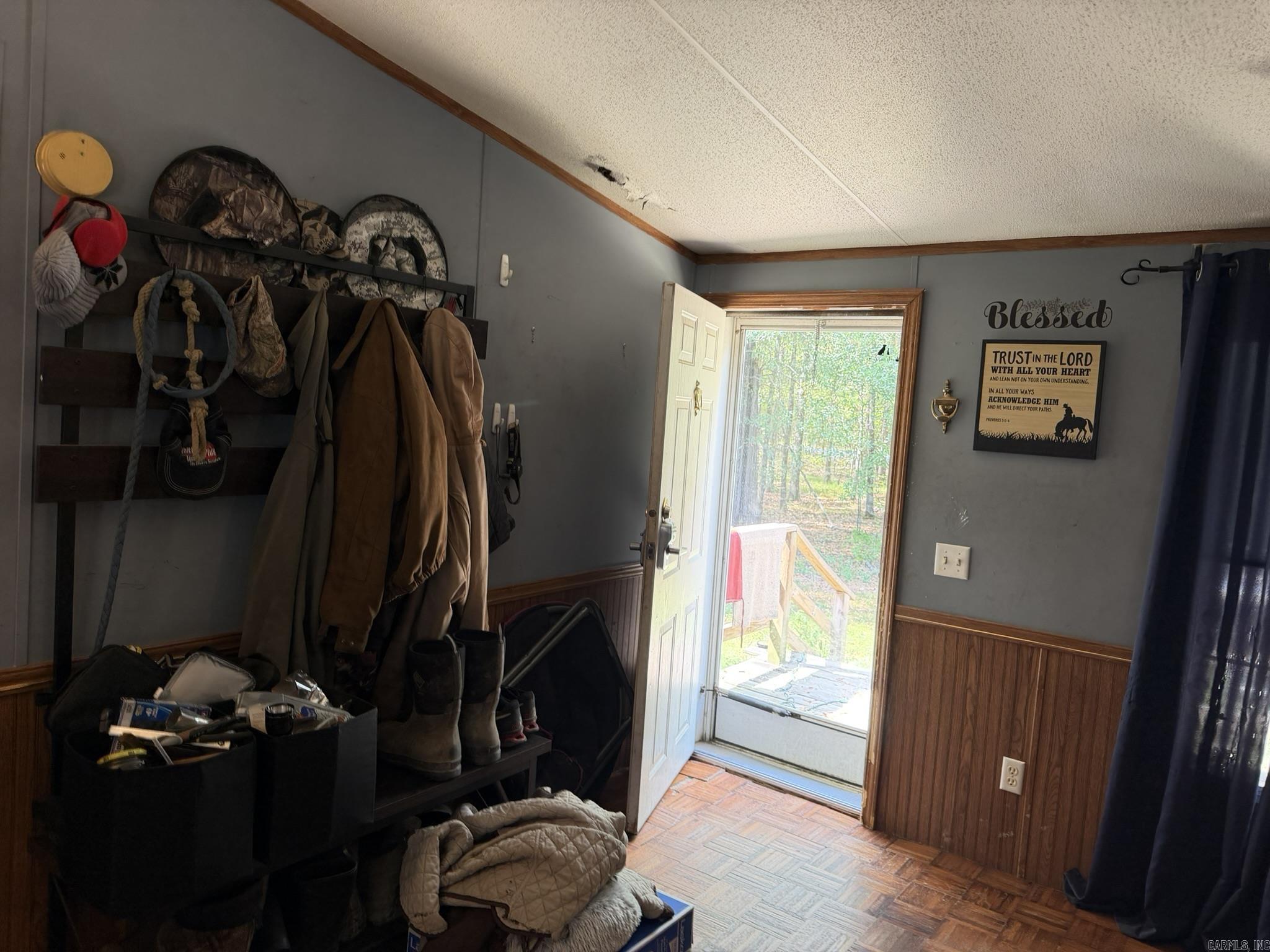 14 E NAVAJO TRAIL  Mayflower, AR
