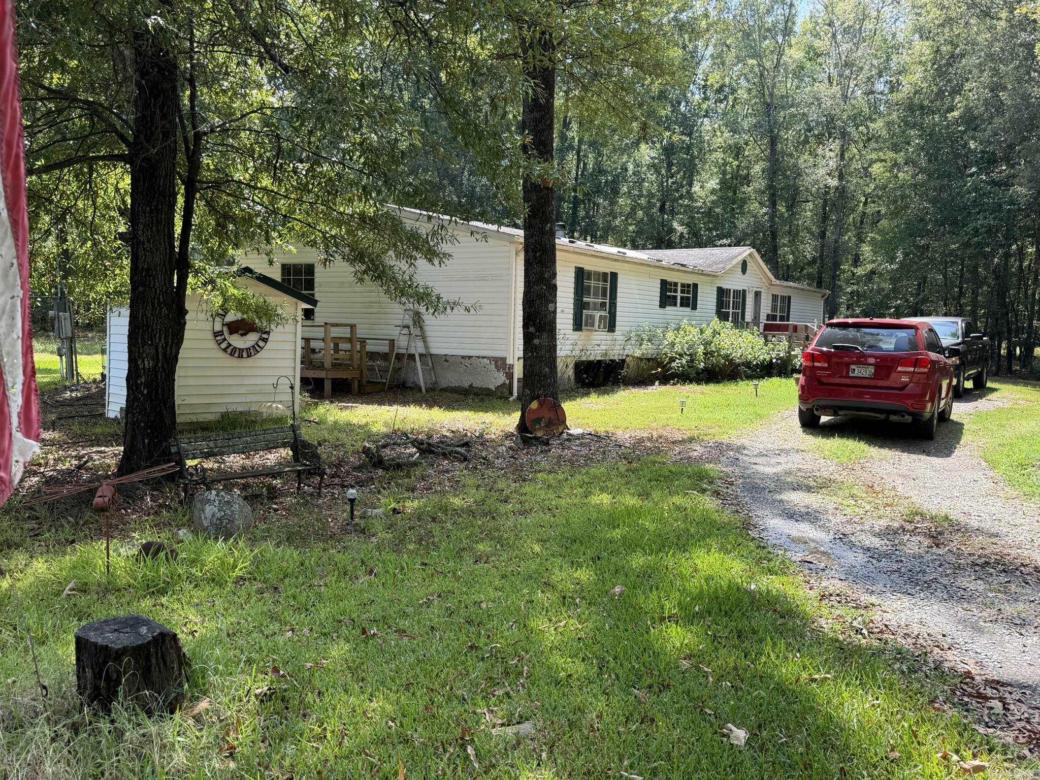 14 E NAVAJO TRAIL  Mayflower, AR