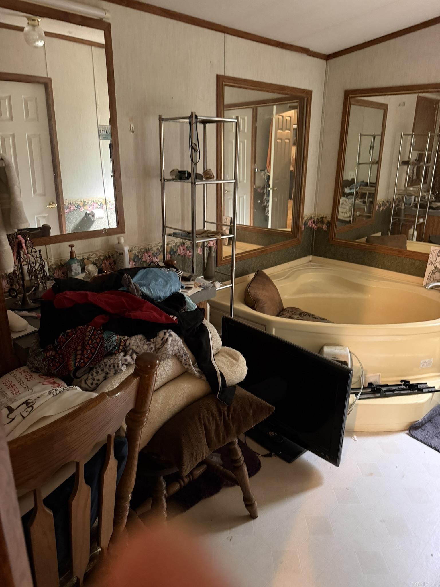 14 E NAVAJO TRAIL  Mayflower, AR
