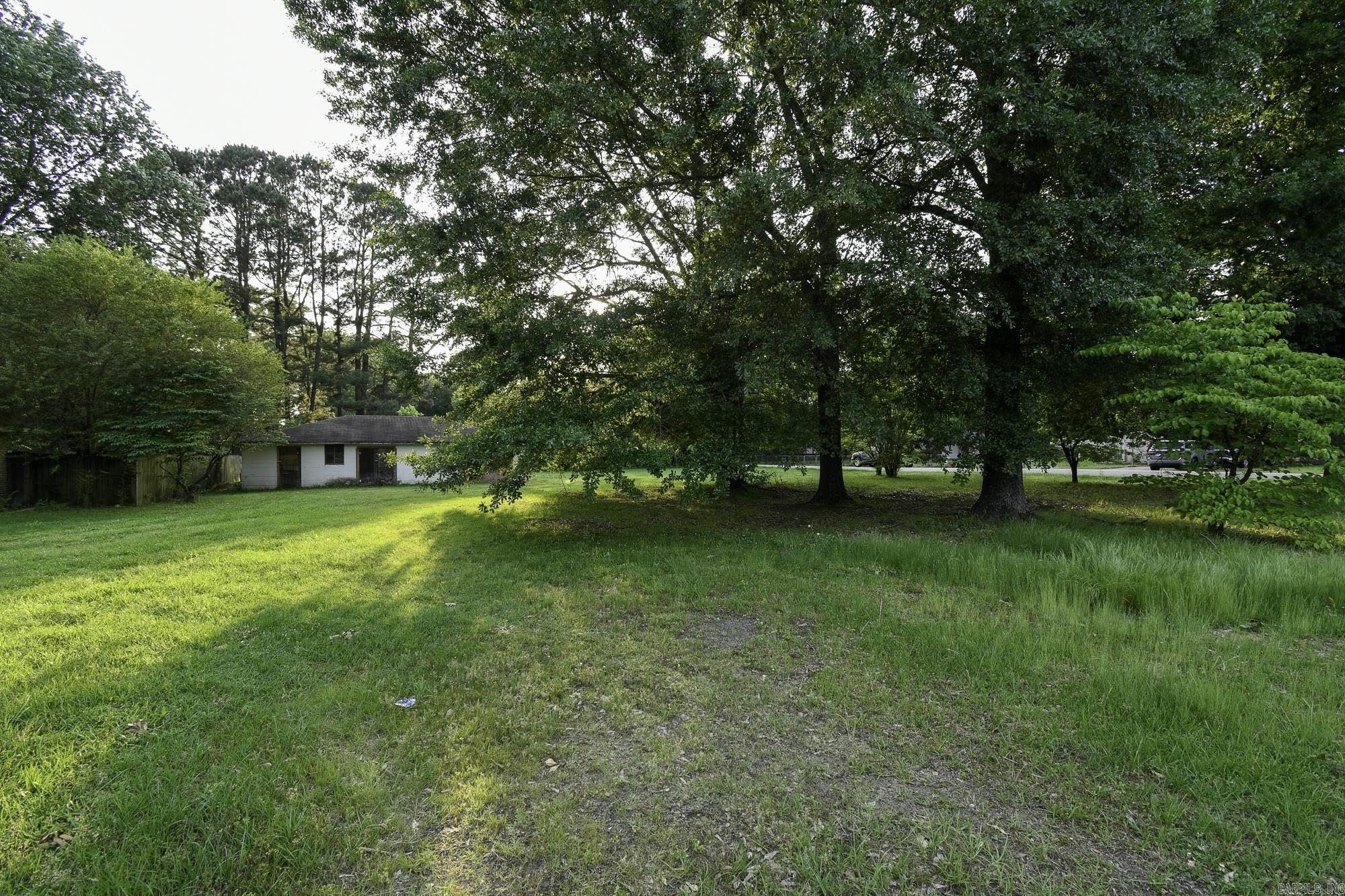 404 S Pine Street — photo 3