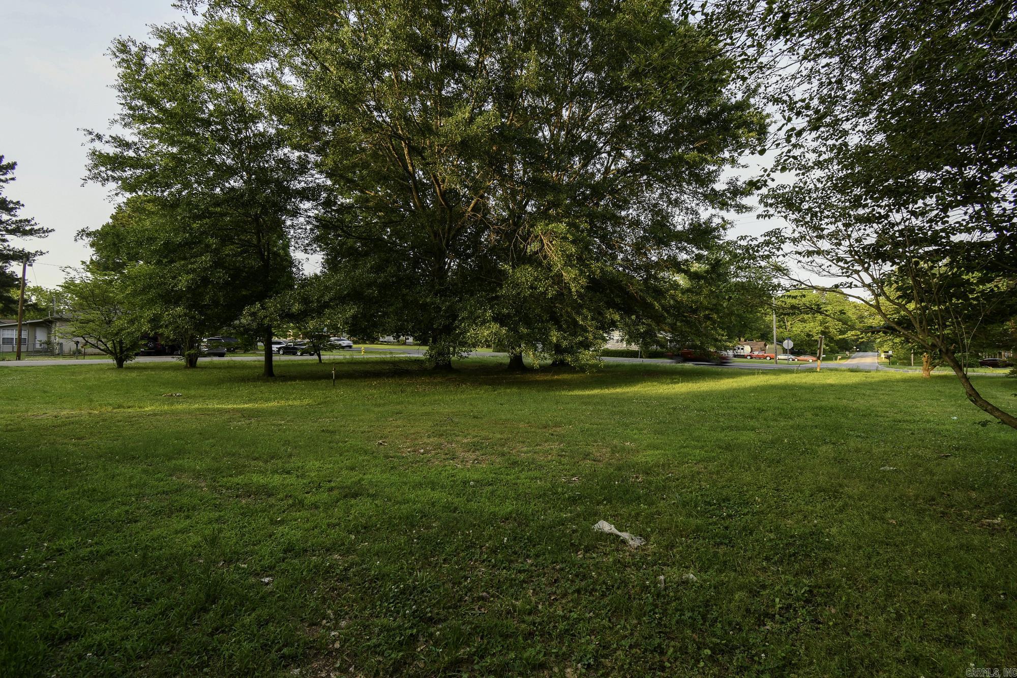 404 S Pine Street — photo 5