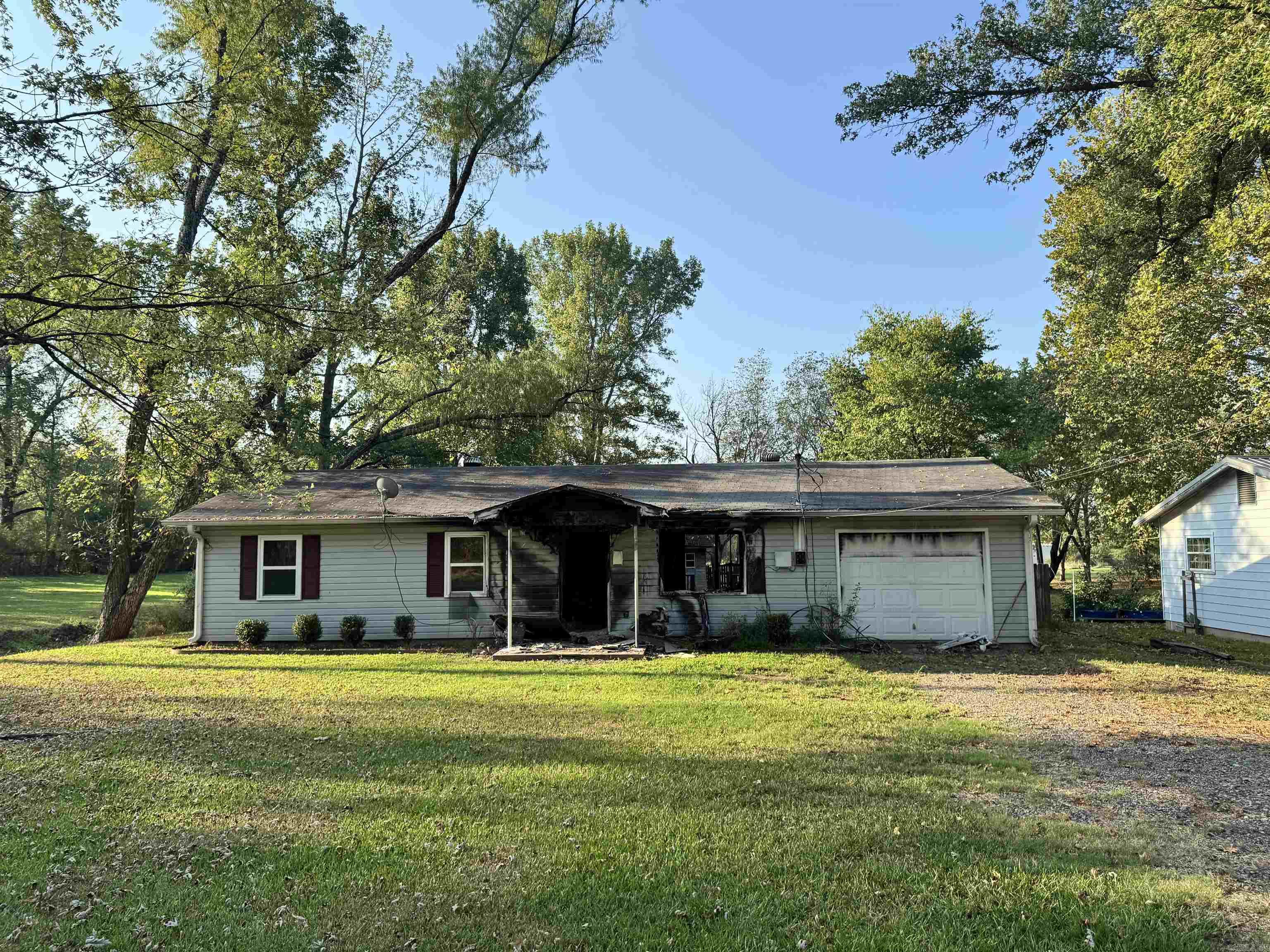 2004  Missouri Ave.  Mena, AR