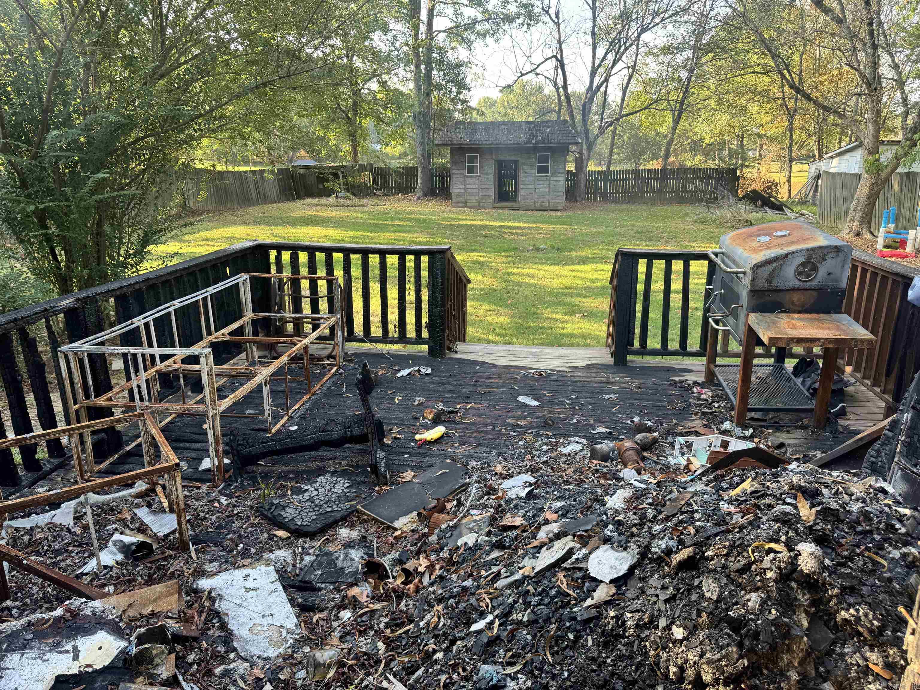 2004 Missouri Ave.  Mena, AR