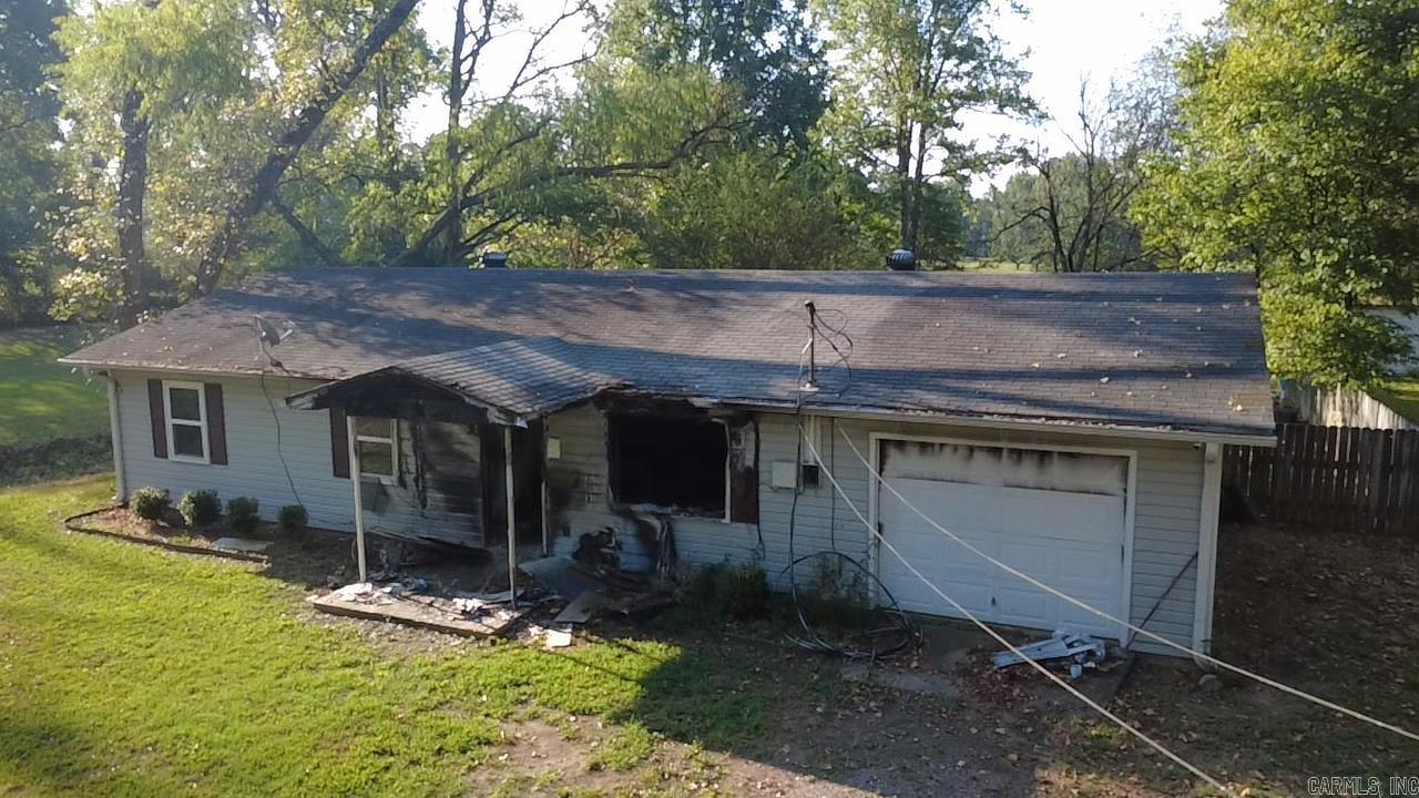 2004 Missouri Ave.  Mena, AR