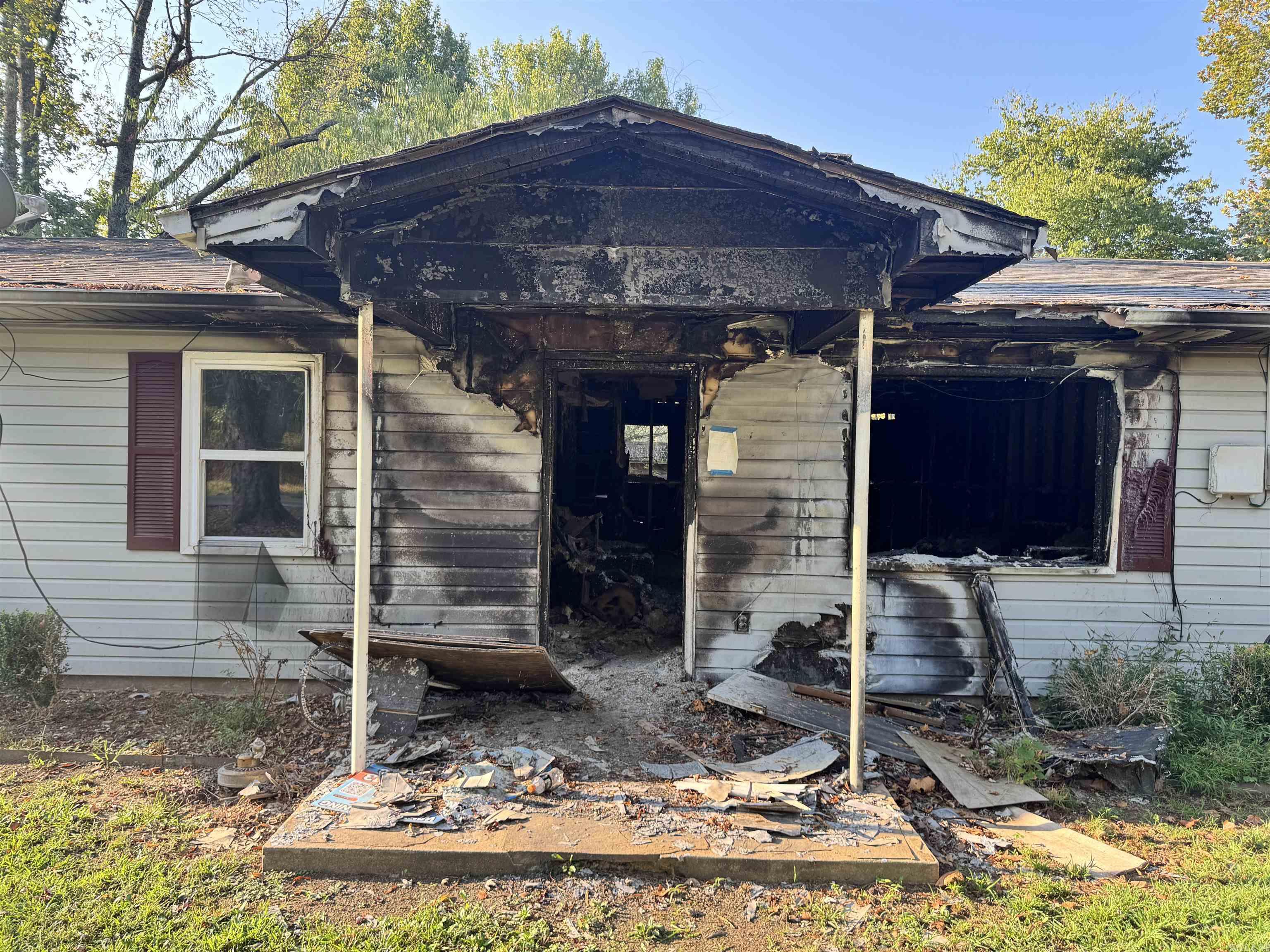 2004 Missouri Ave.  Mena, AR