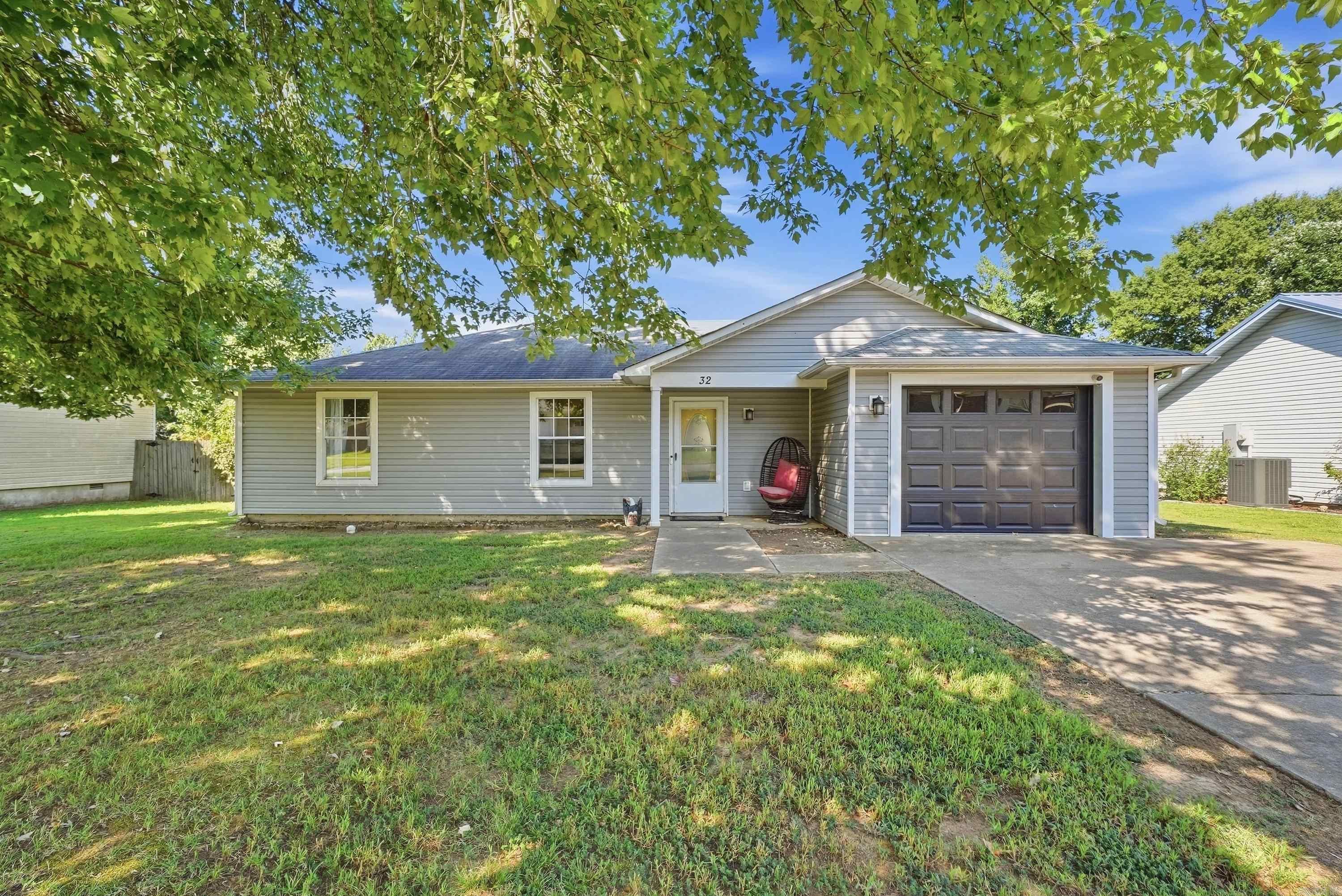 32 Burns Drive — photo 3