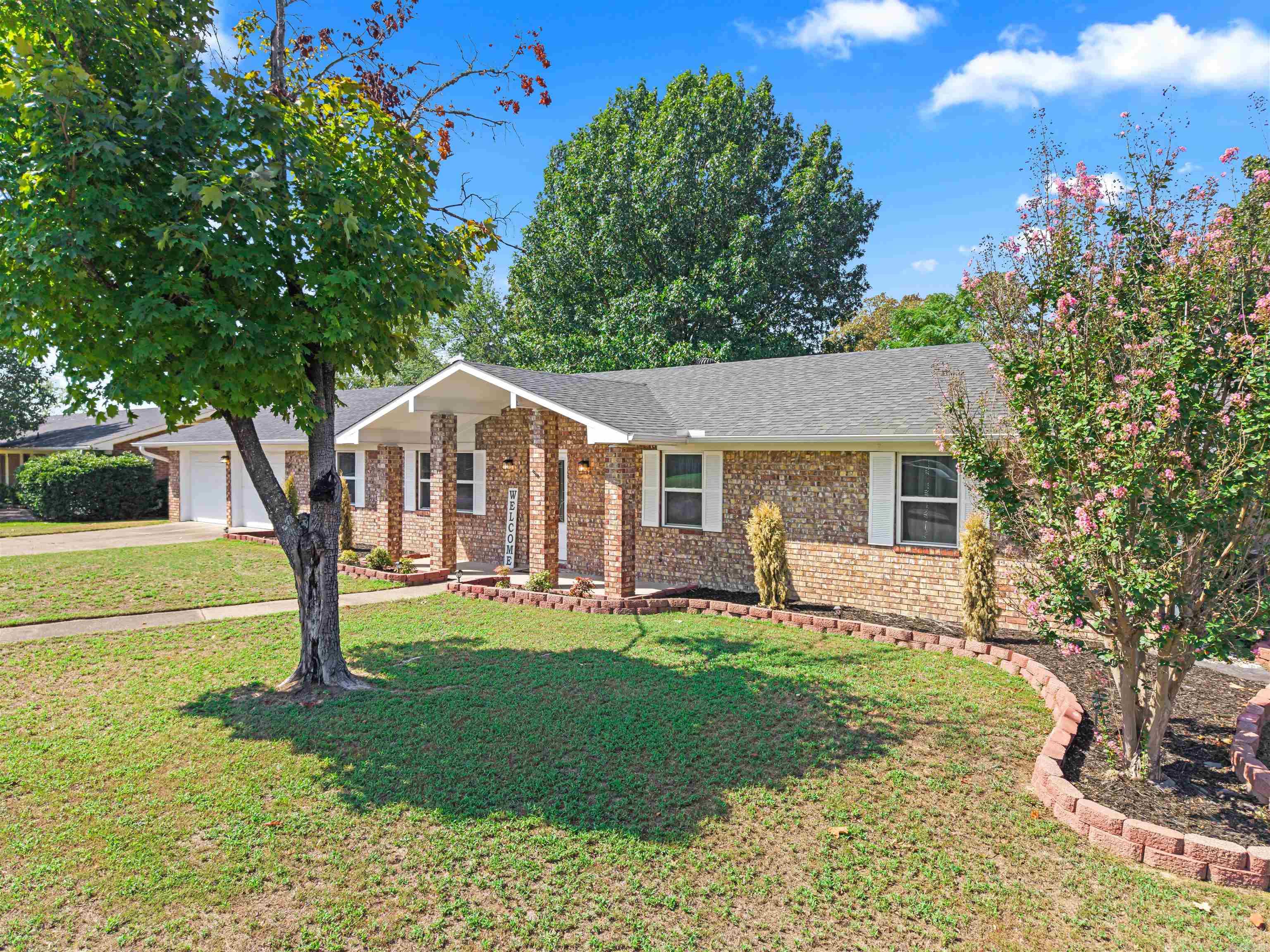 104  Granada Drive  Hot Springs, AR