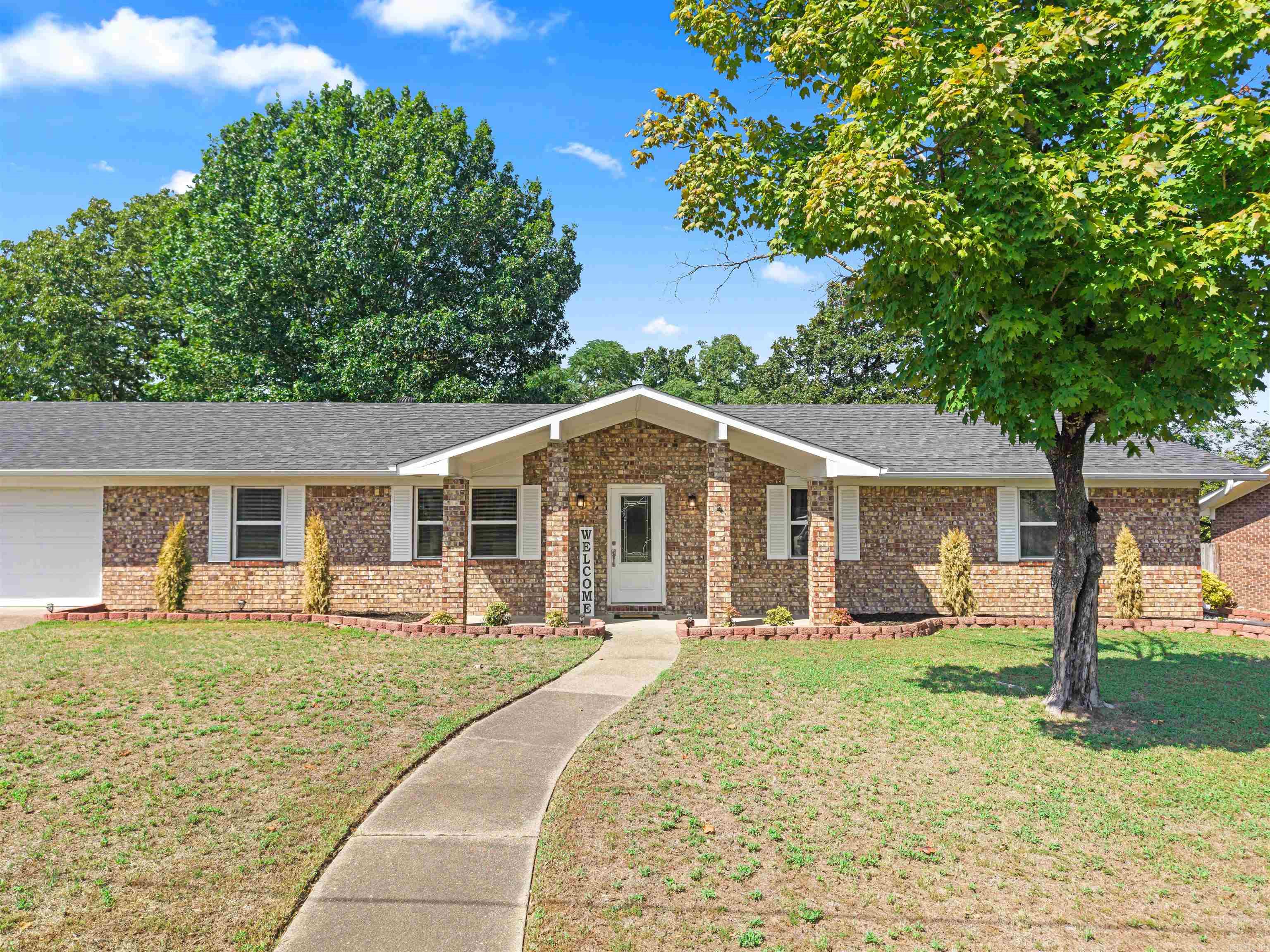 104 Granada Drive  Hot Springs, AR