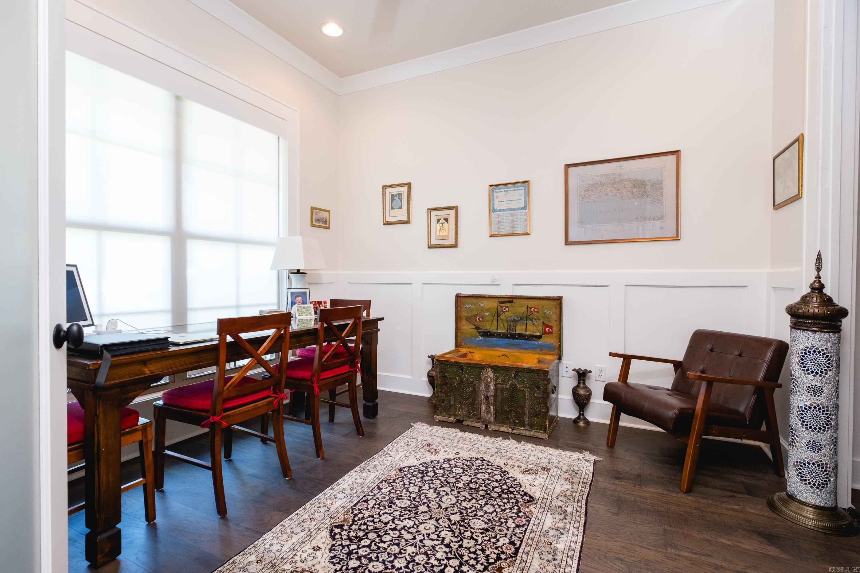 18 Ensbury Place — photo 4