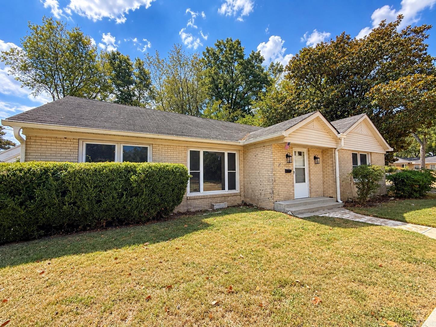 1007  Haddock  Arkadelphia, AR