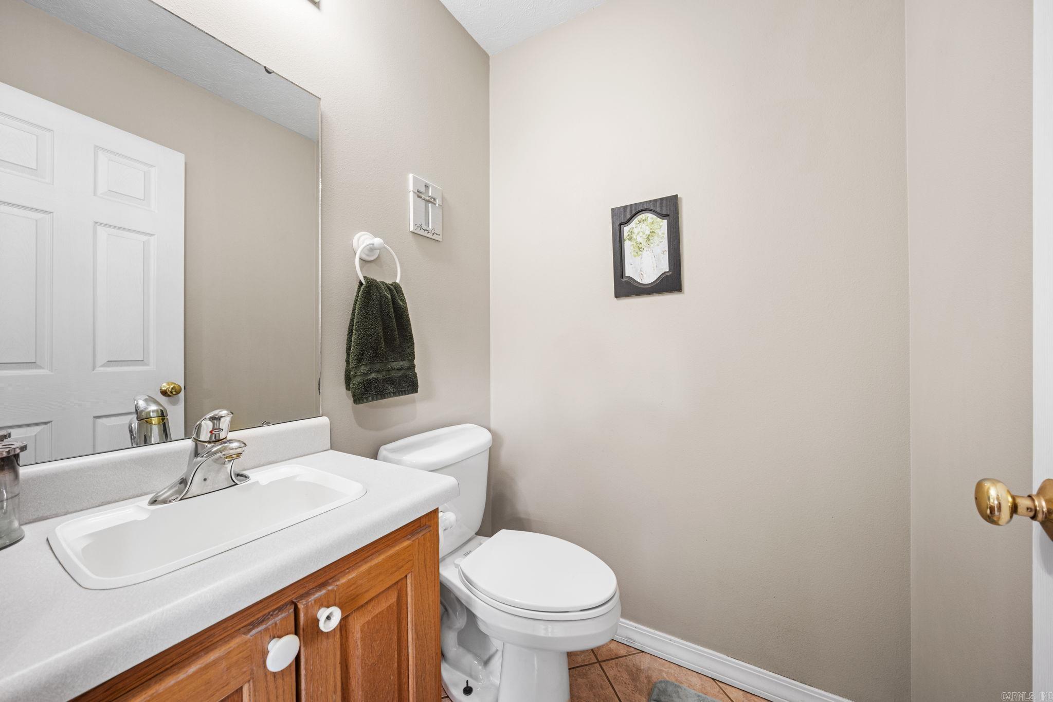 33 E LEWISBURG Vilonia, AR 72173