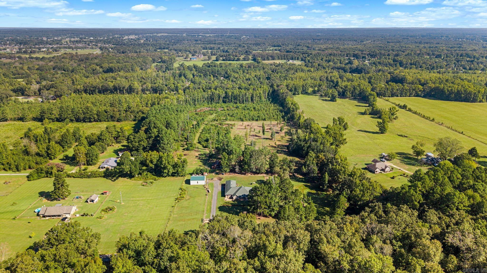 33 E LEWISBURG Vilonia, AR 72173
