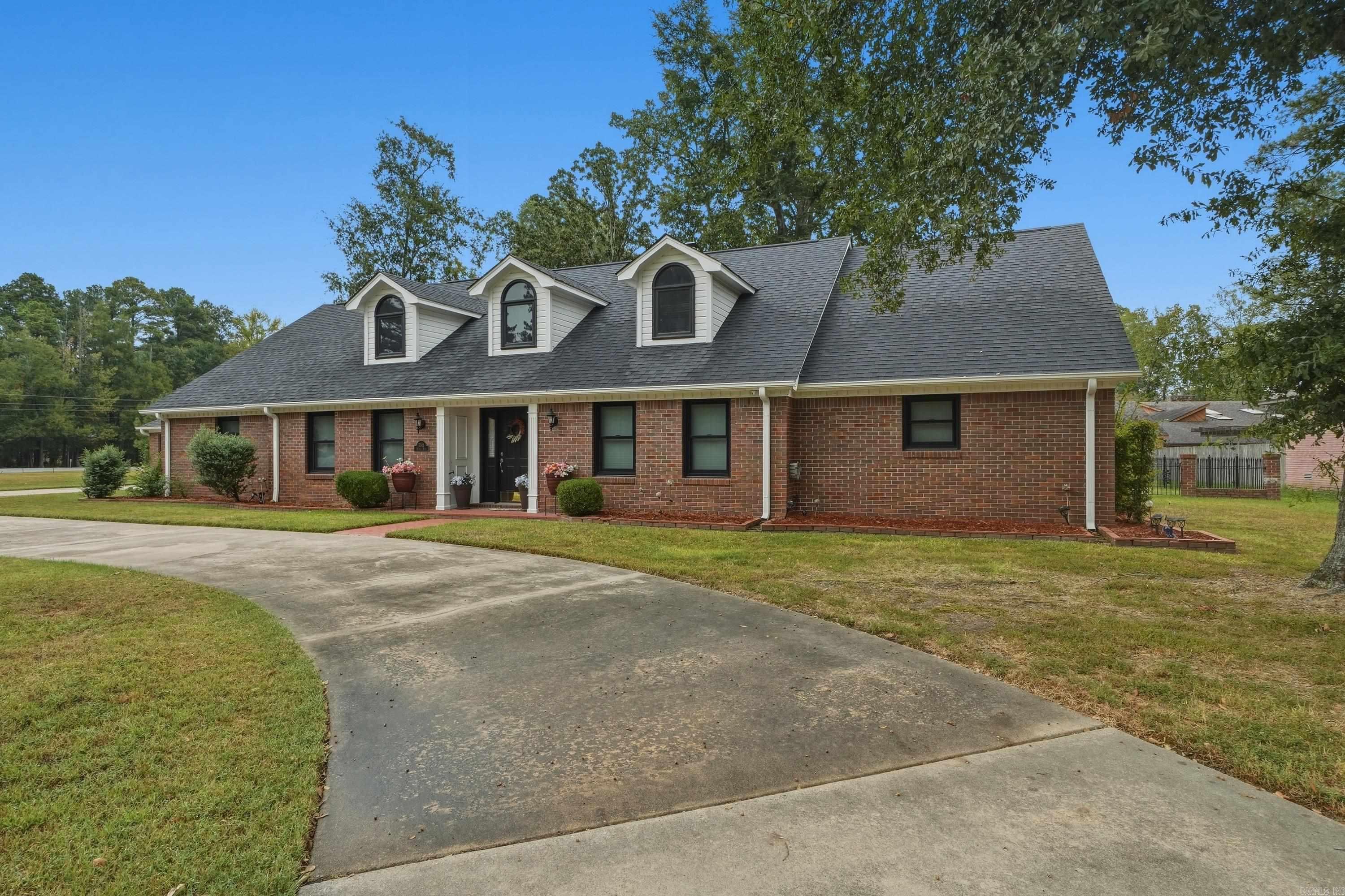 7303 Rosswood  Pine Bluff, AR