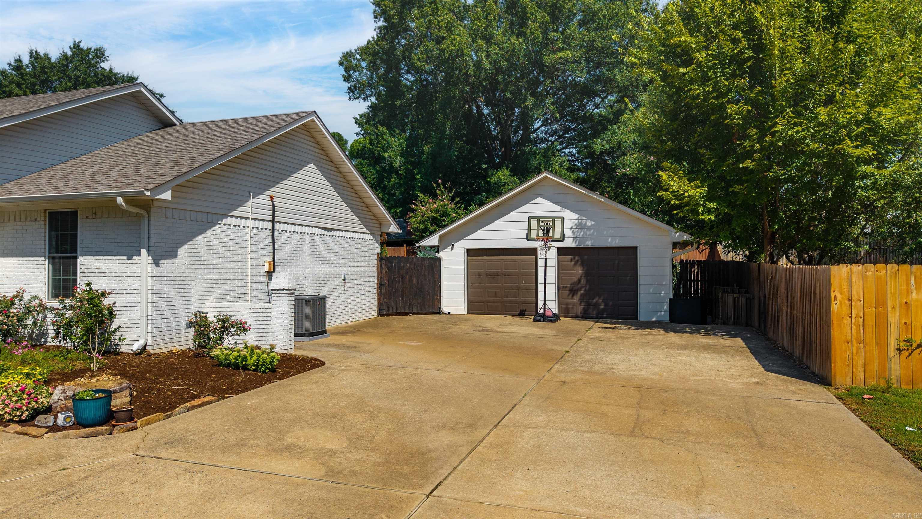 38 Tucker Creek Rd  Conway, AR