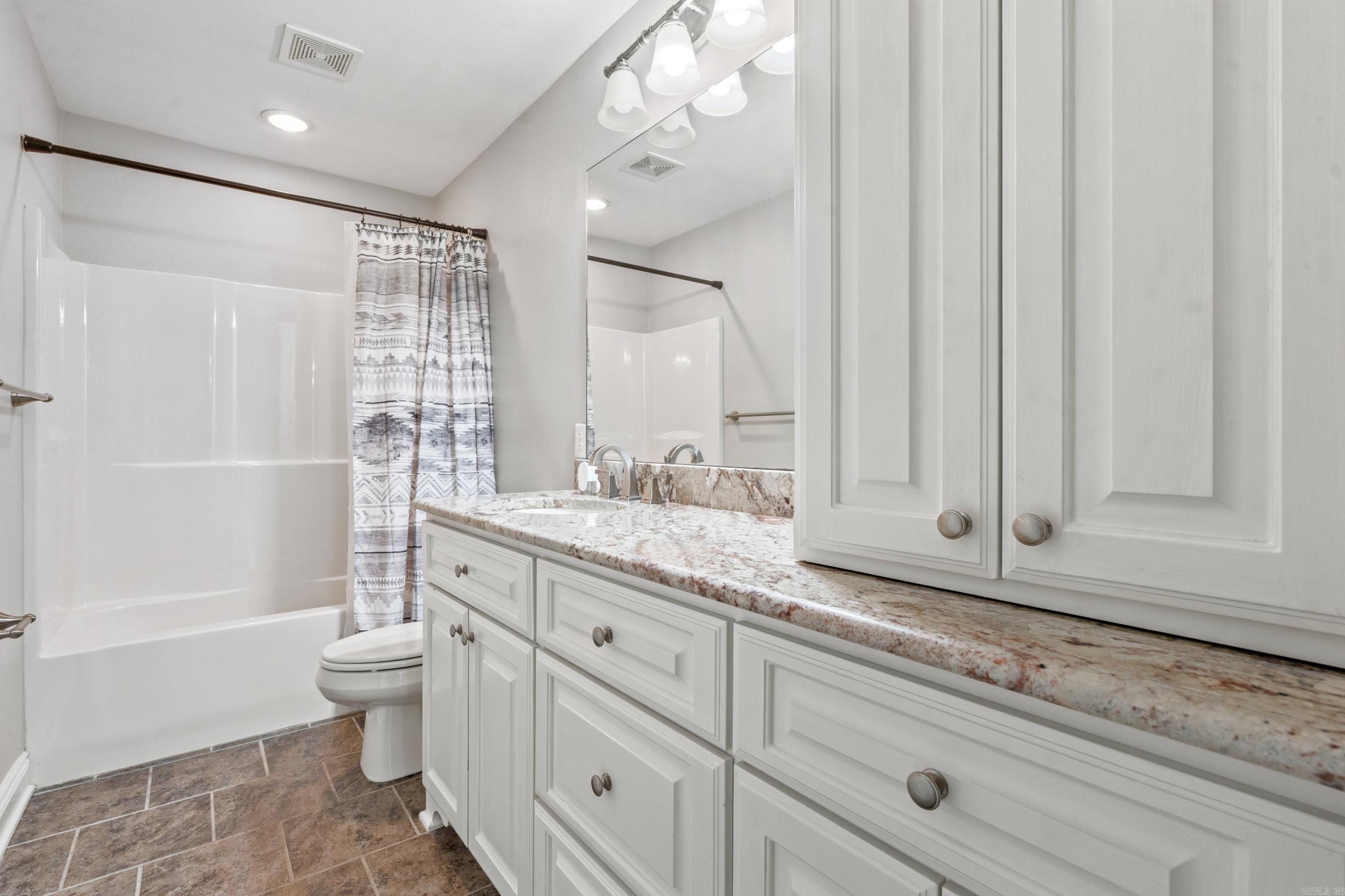 6557 Westminster Benton, AR 72019