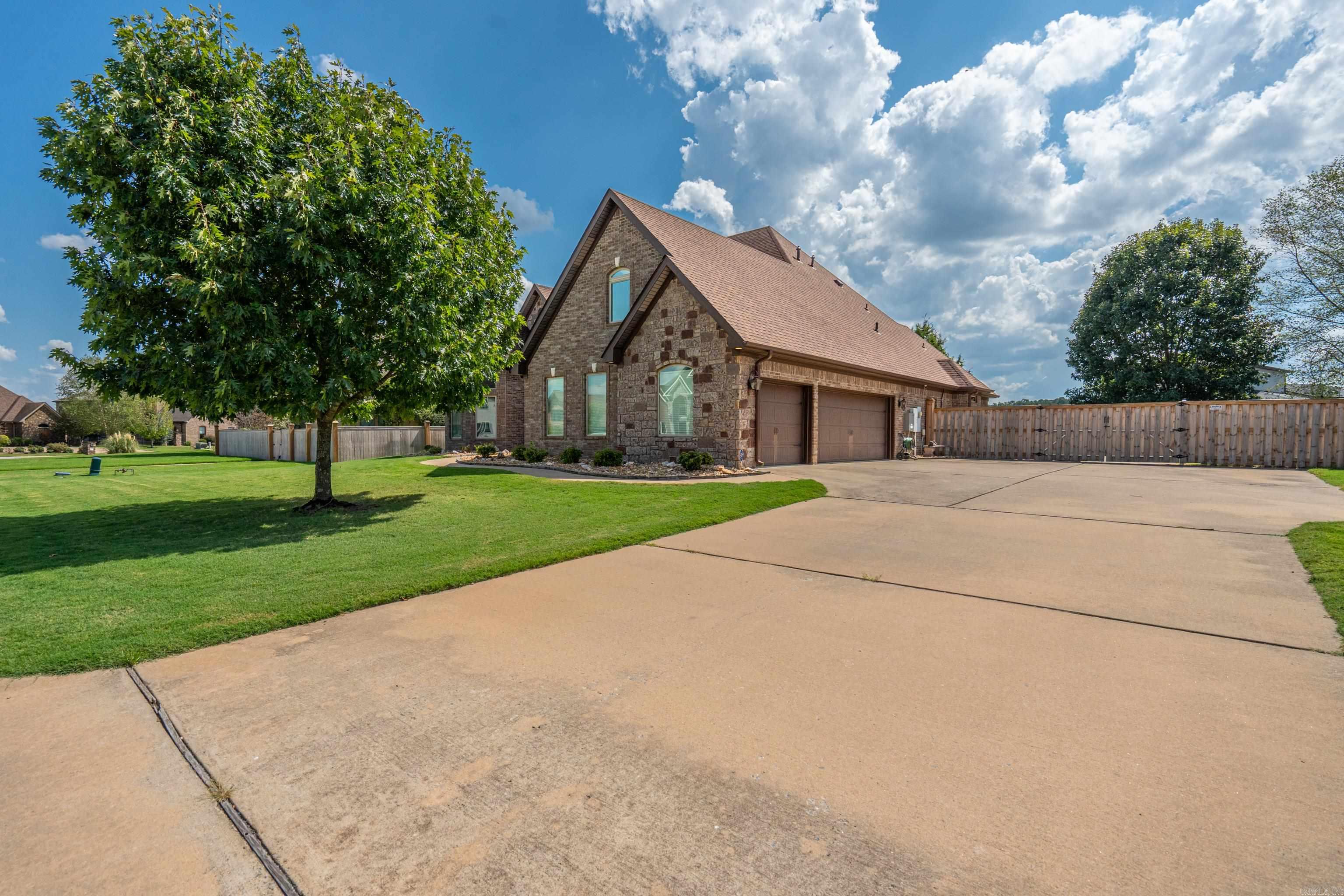 6557 Westminster Benton, AR 72019