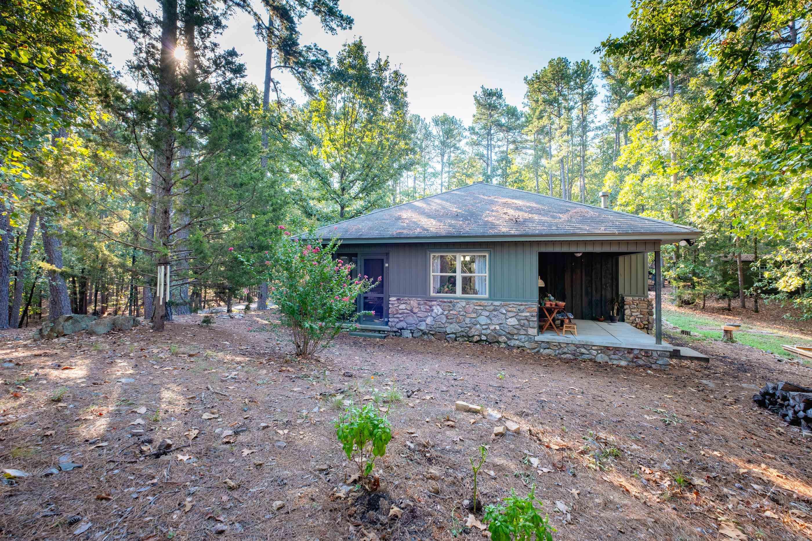 21725 Stonewood Lane Roland, AR 72135