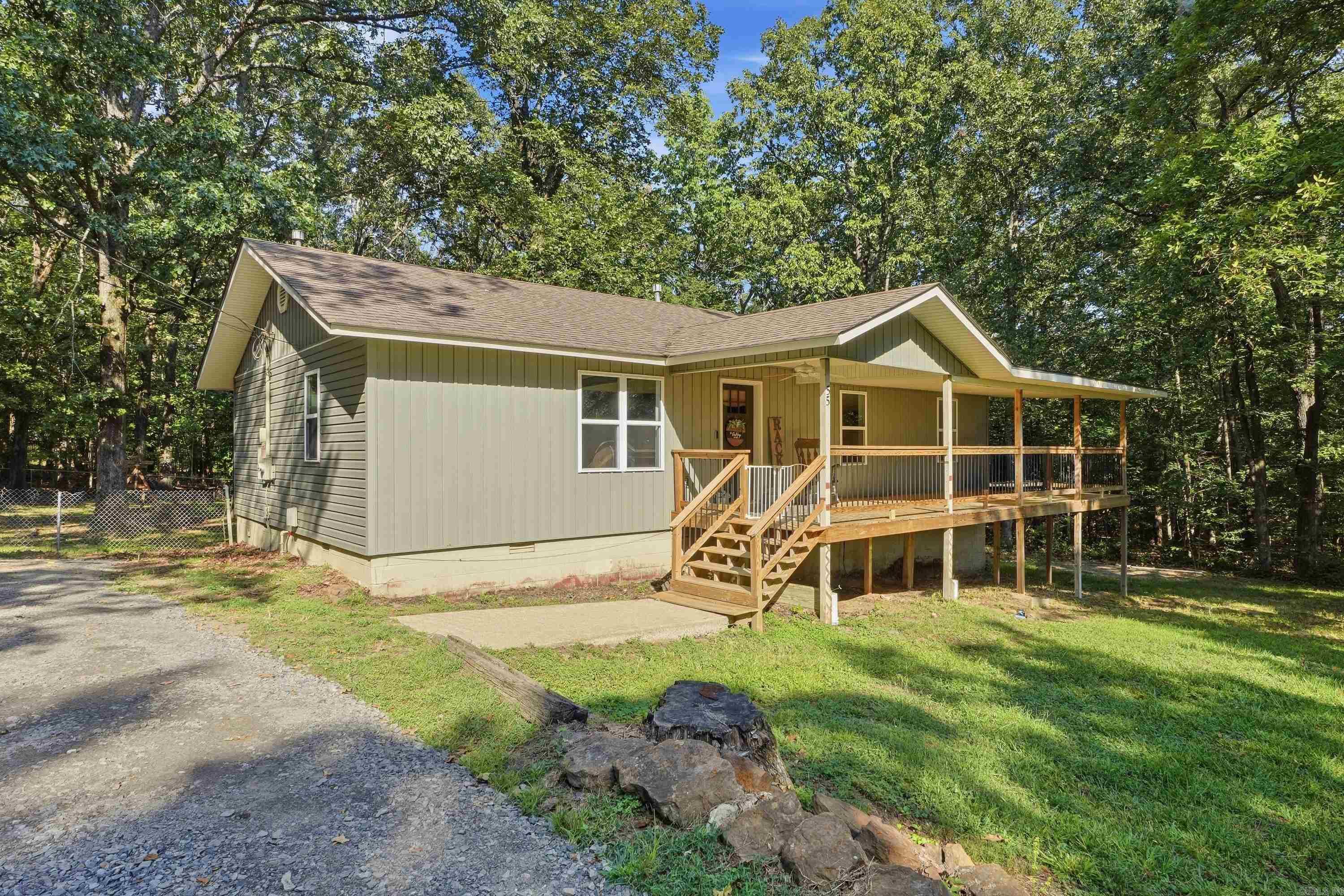 55 Woodland Cove Dr — photo 2