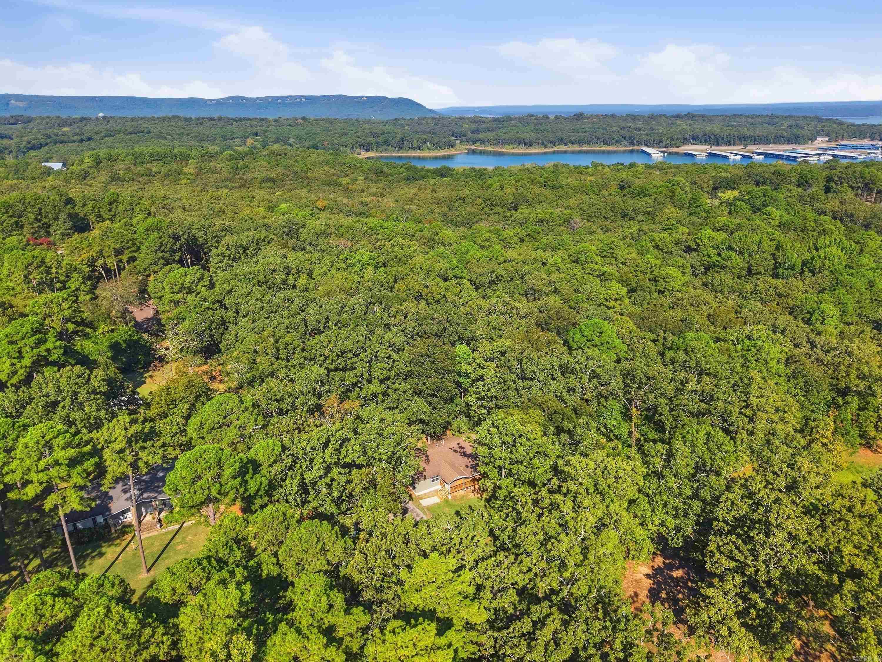 55 Woodland Cove Dr