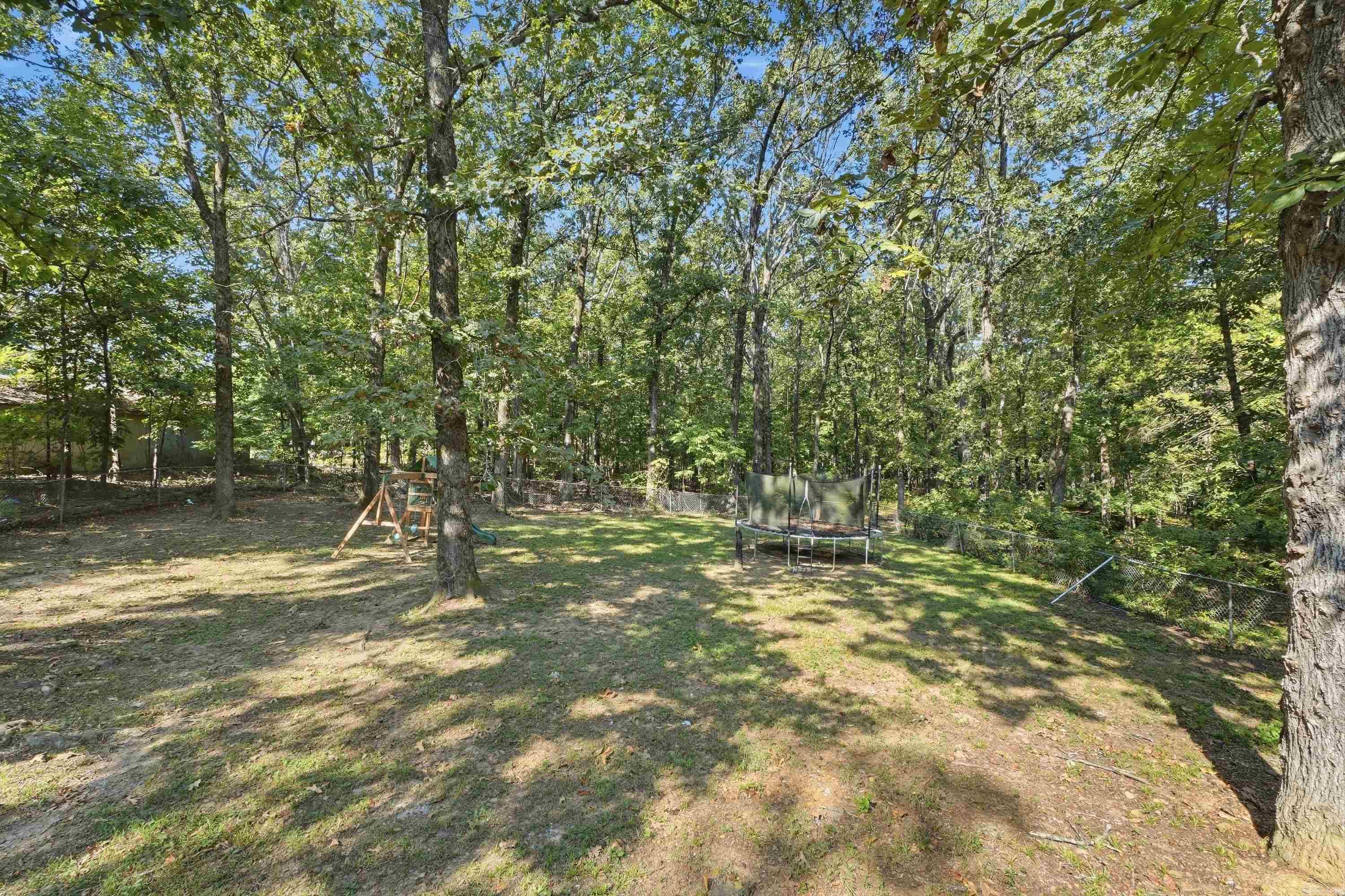 55 Woodland Cove Dr