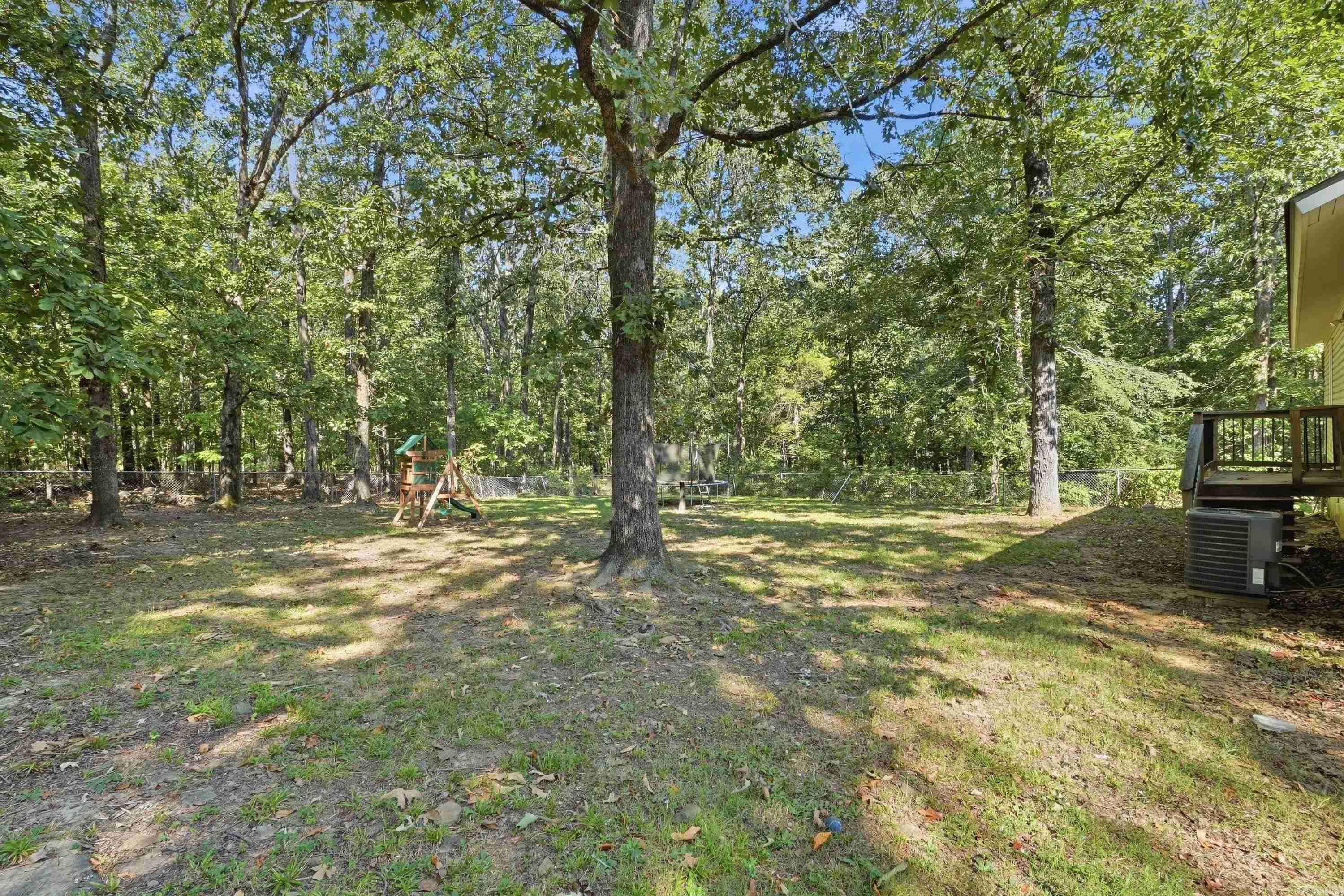 55 Woodland Cove Dr