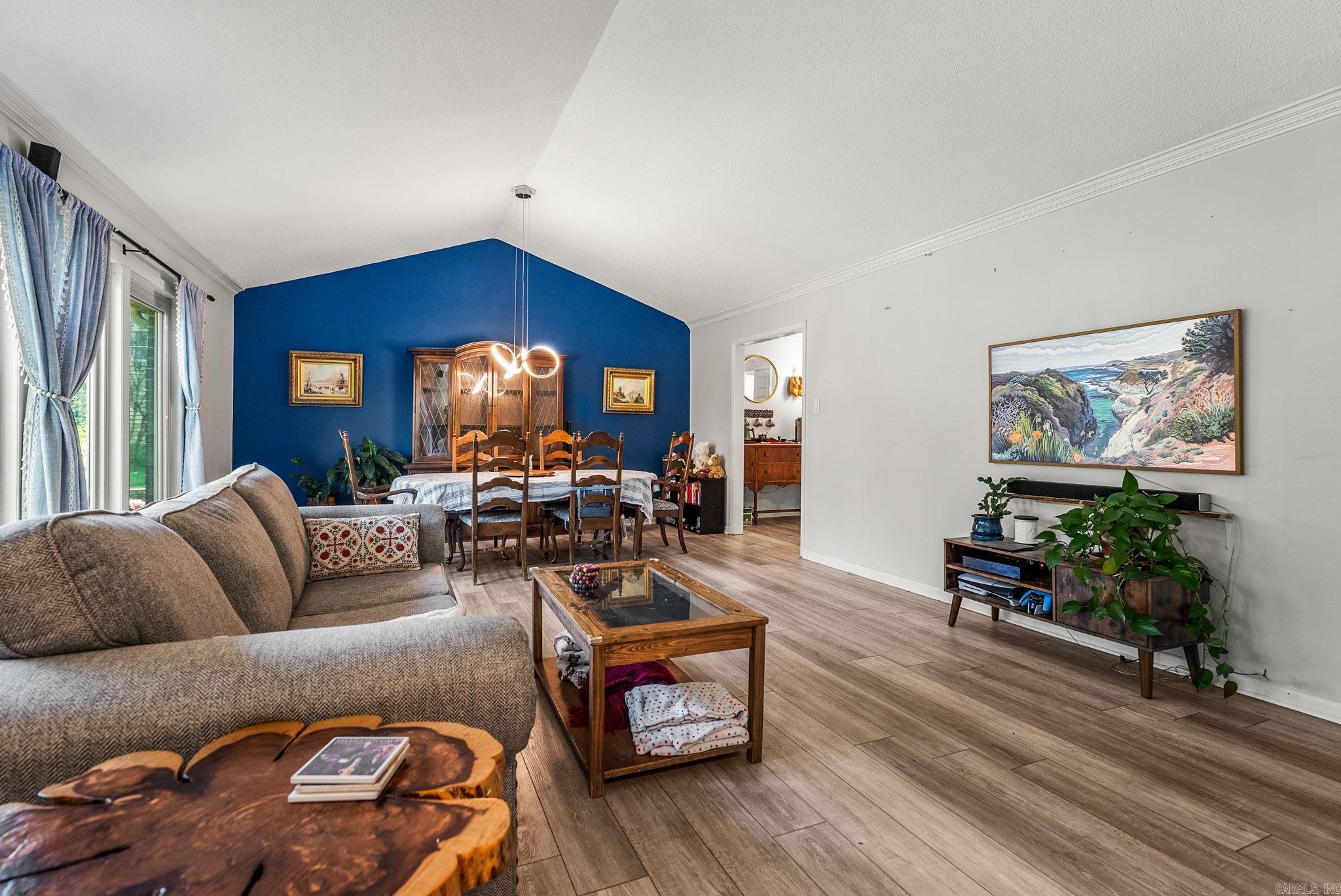 45 Greenview Circle — photo 3