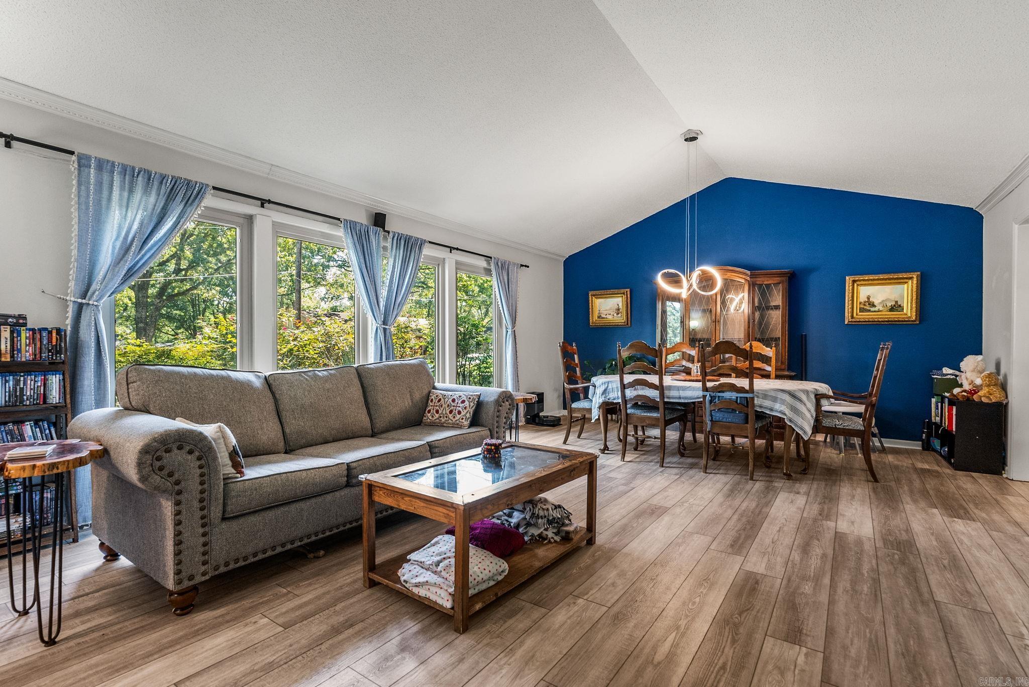 45 Greenview Circle — photo 4