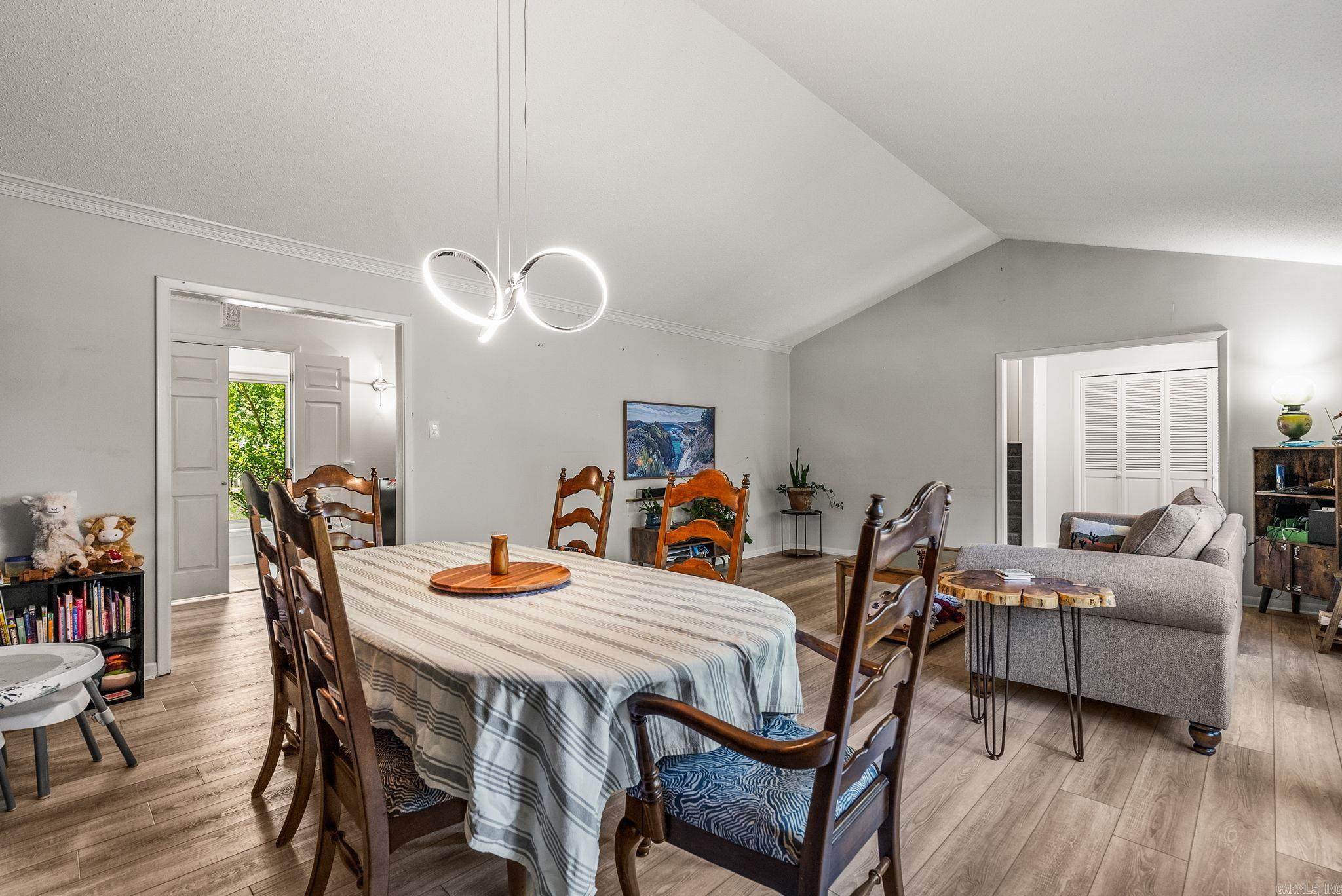 45 Greenview Circle — photo 5