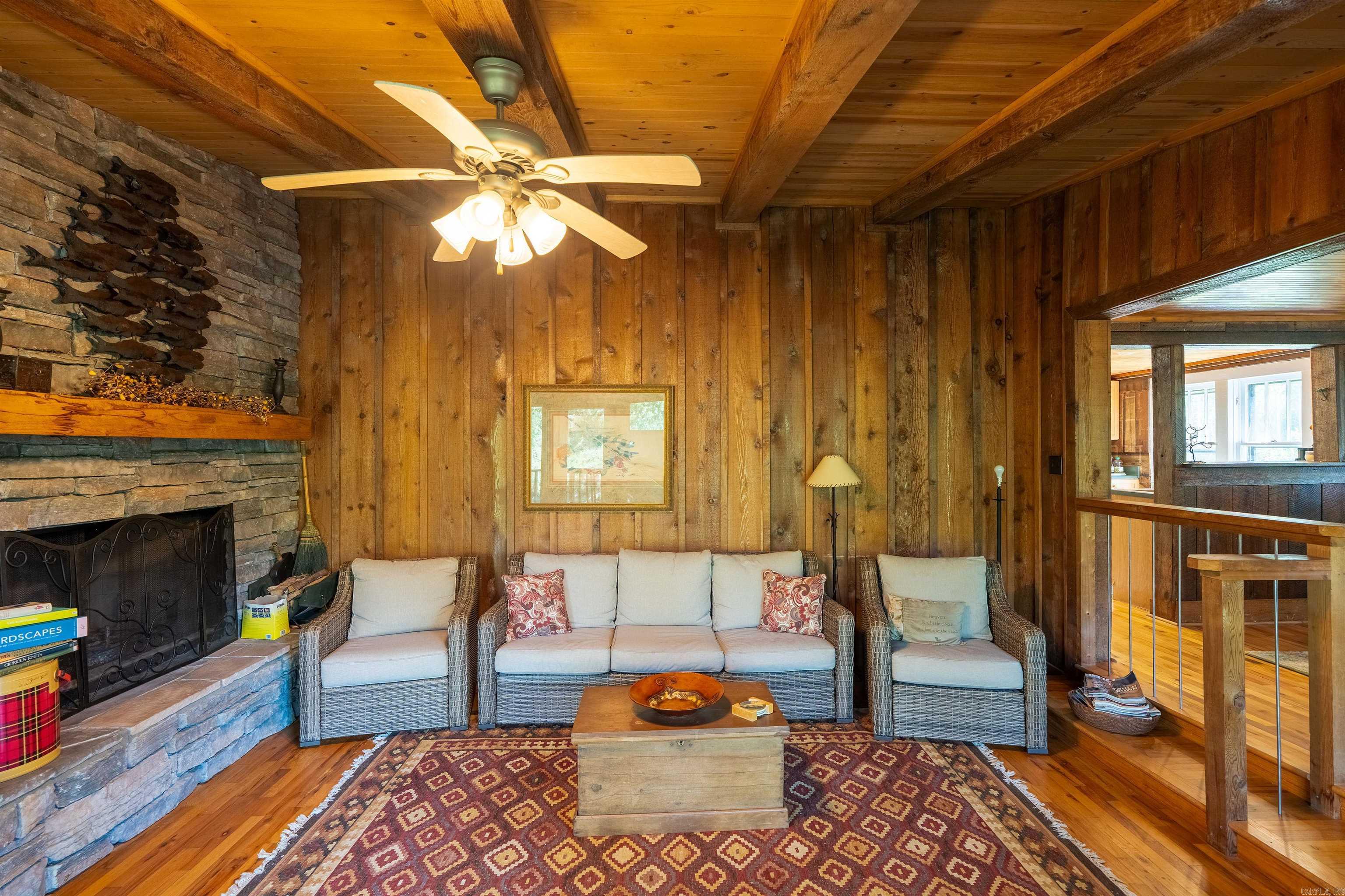 489 River Drive — photo 4