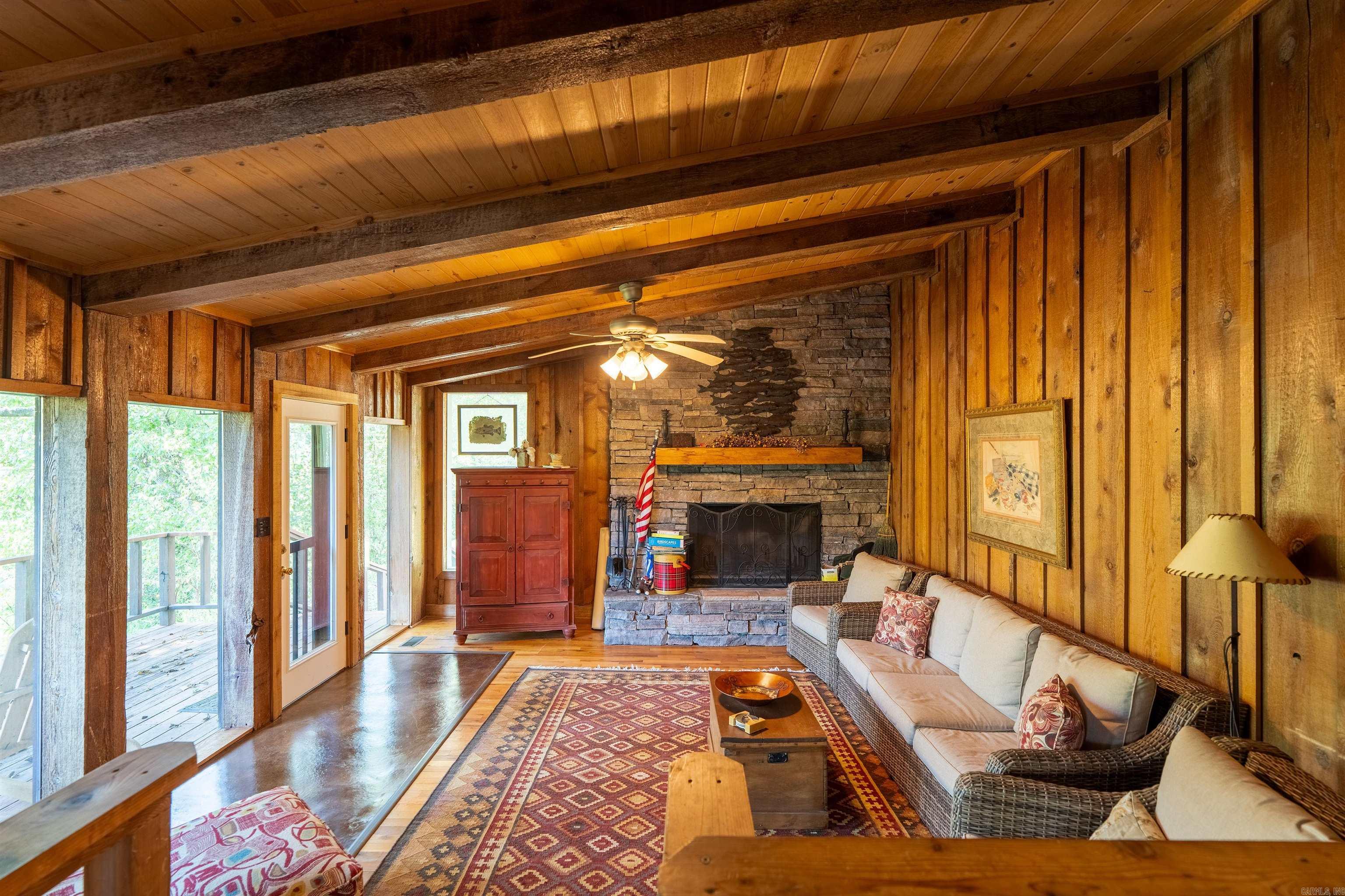 489 River Drive
