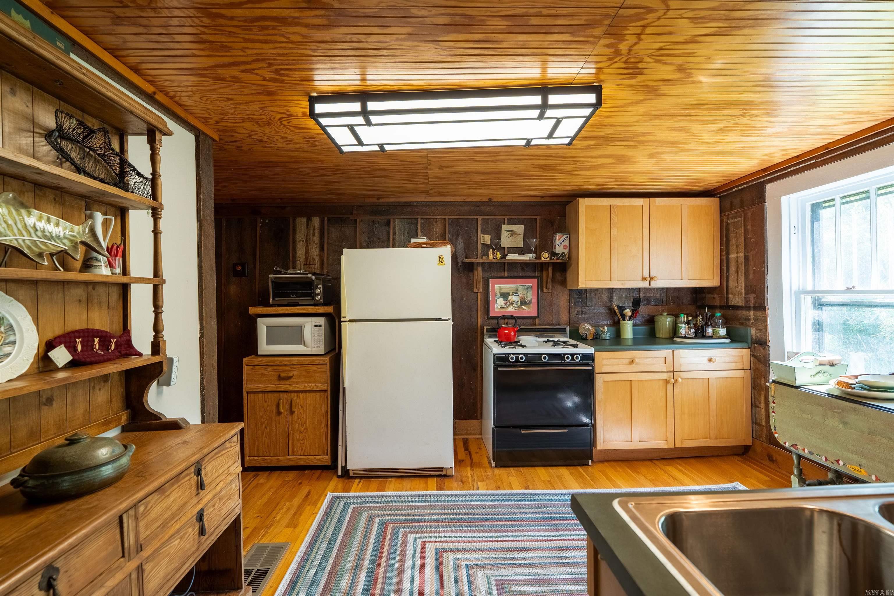 489 River Drive