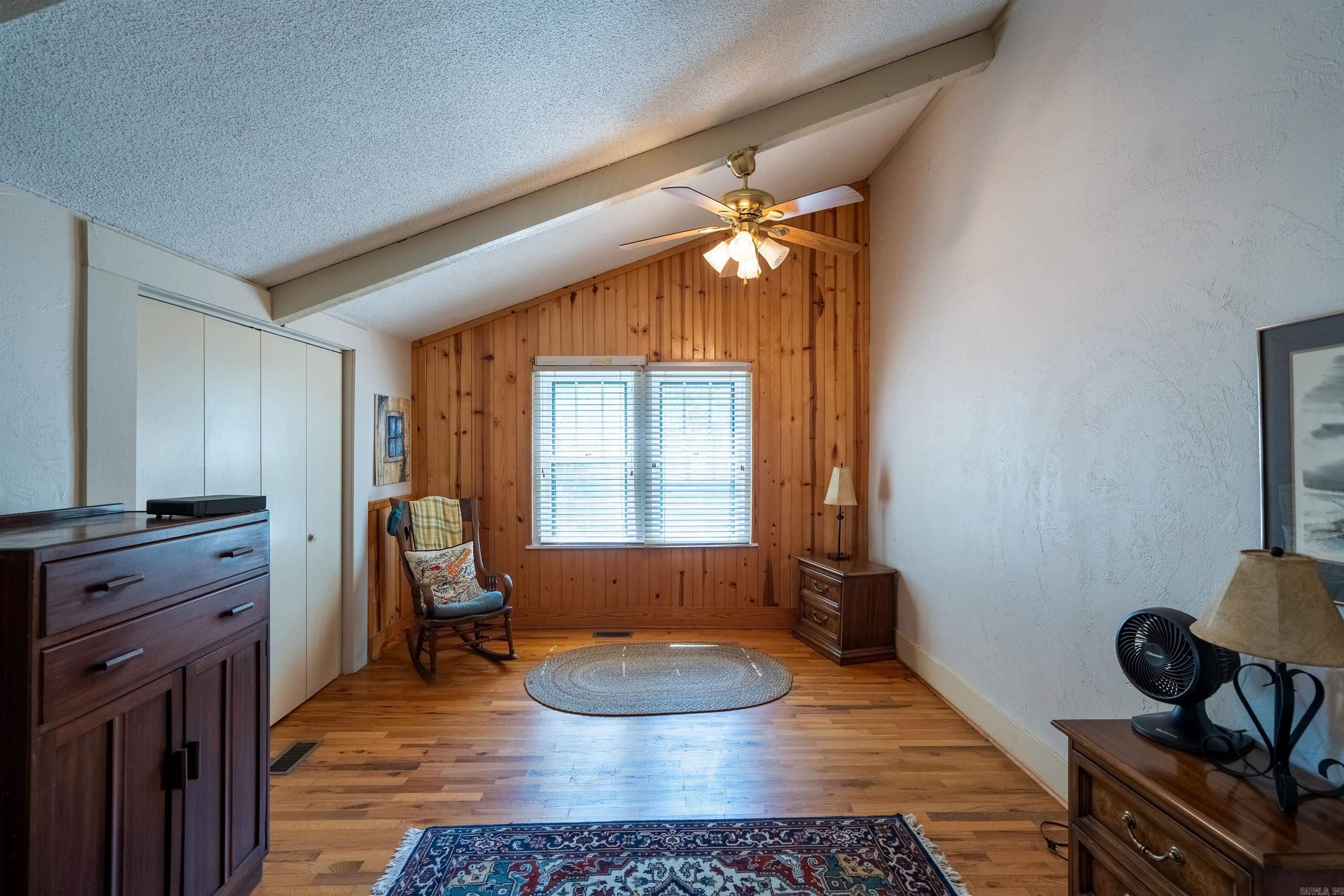 489 River Drive