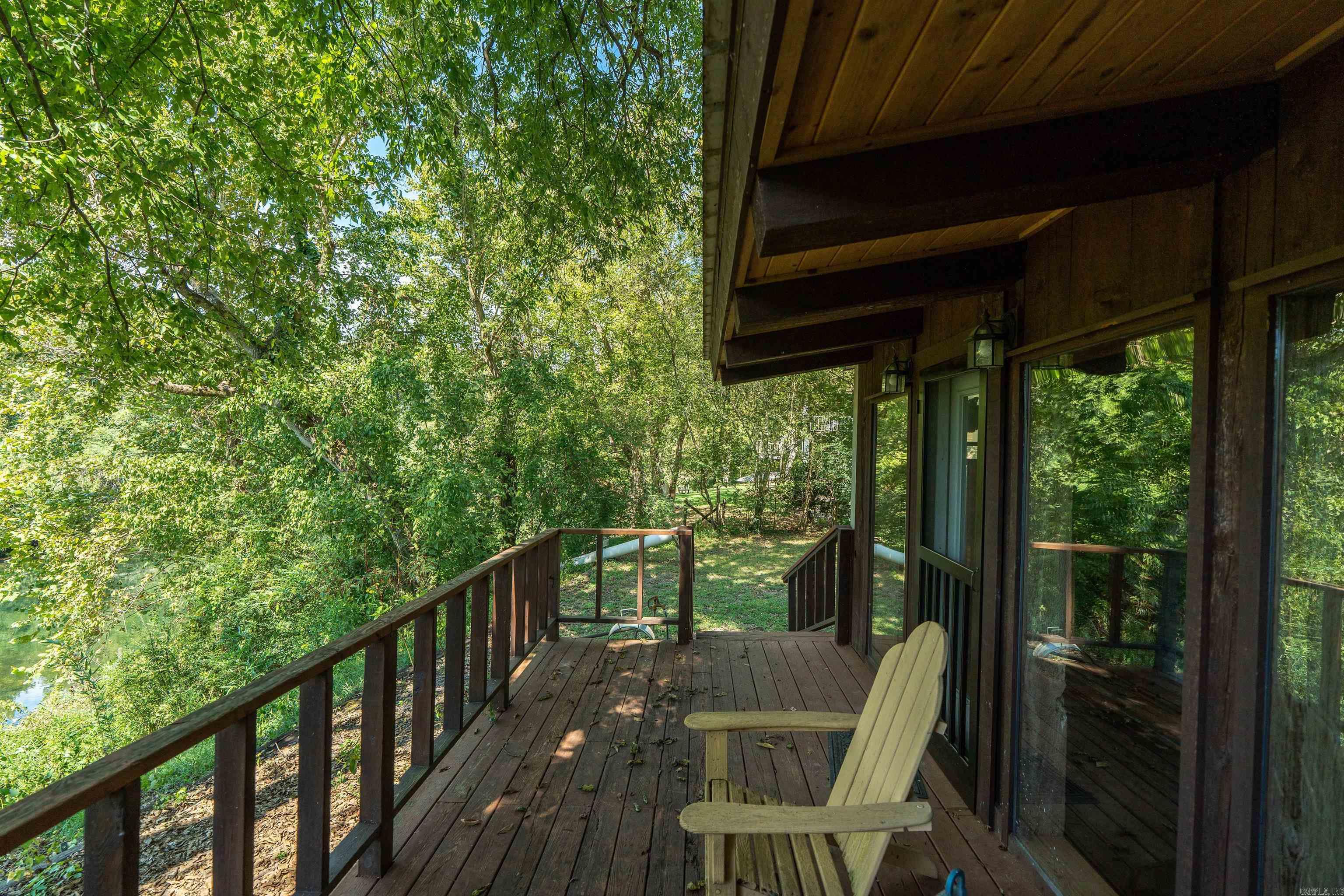 489 River Drive