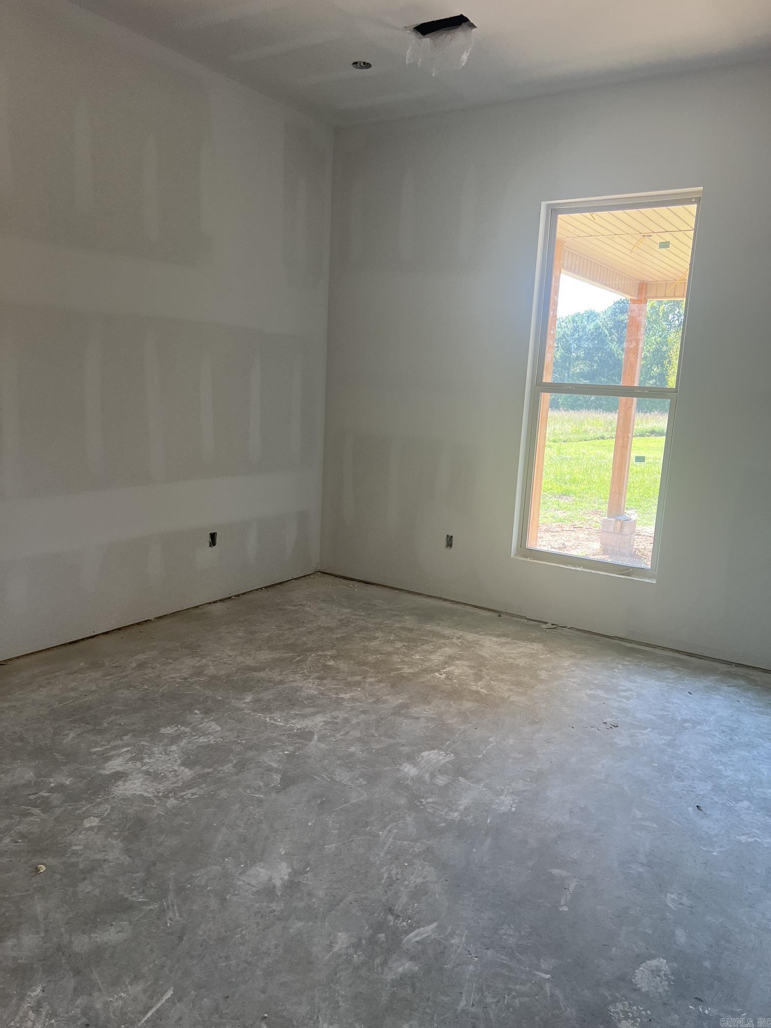 8 McKim Ln Greenbrier, AR 72058