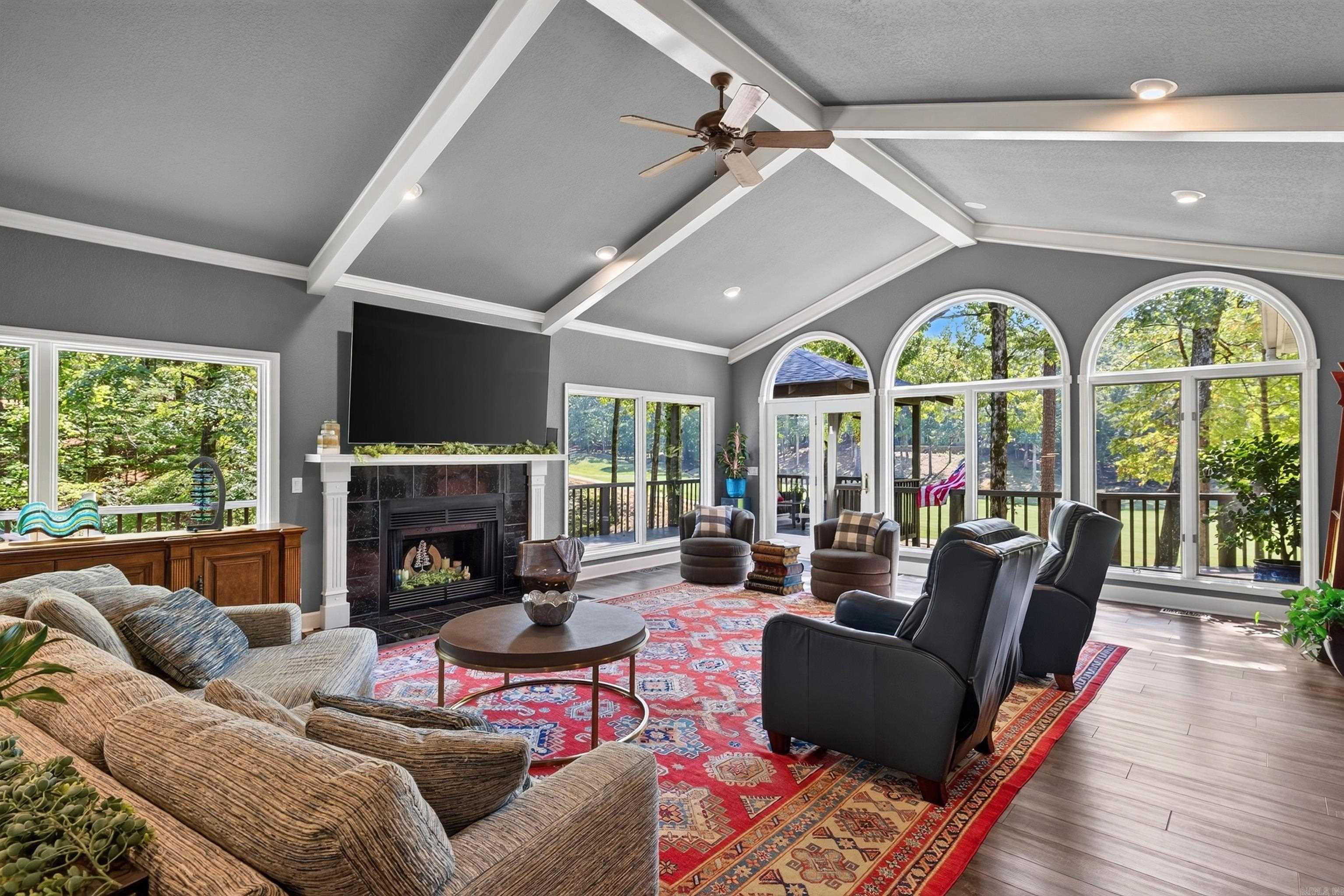 32 Princesa Drive Hot Springs Village, AR 71909