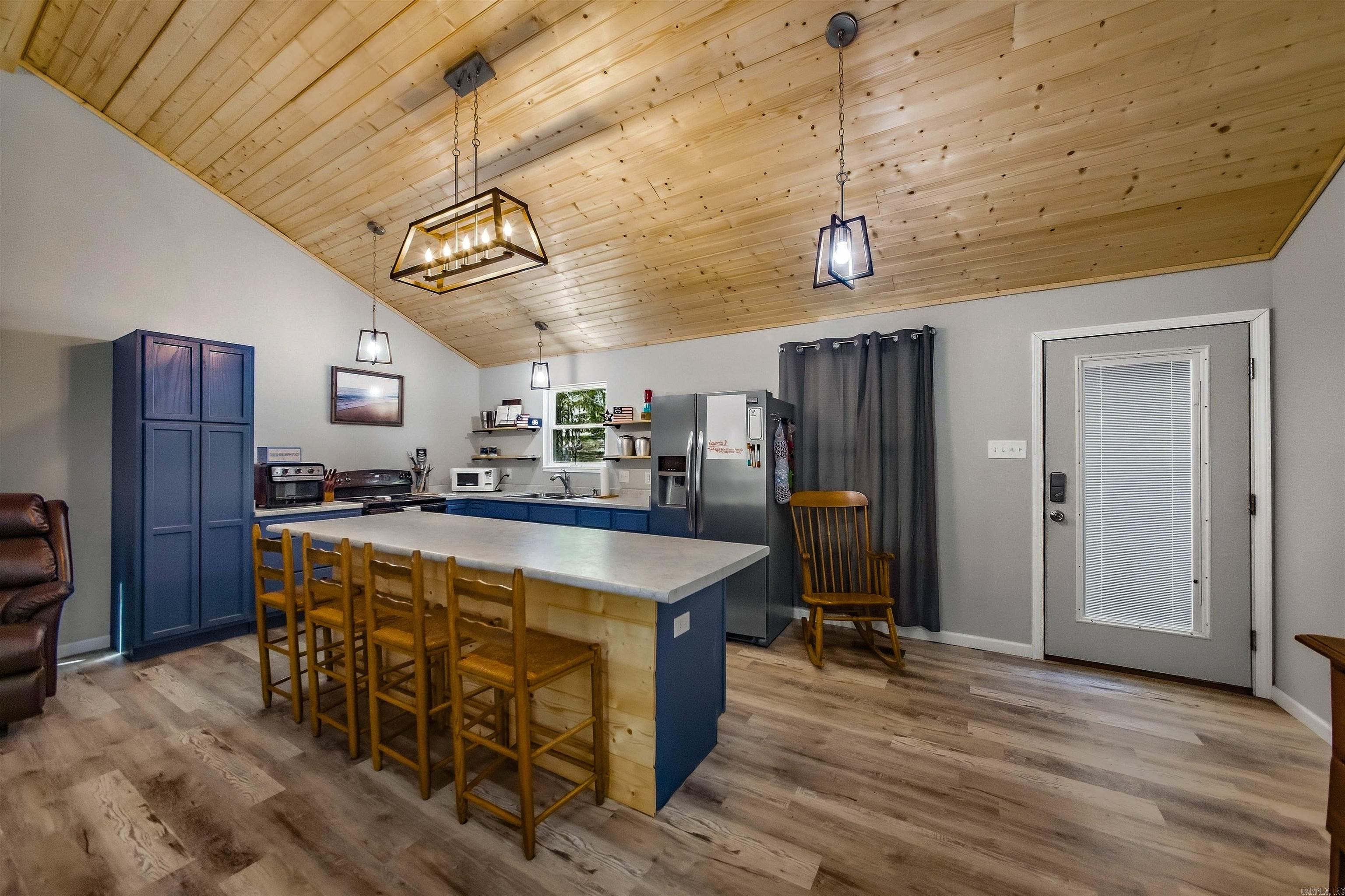 277 Highland  Tumbling Shoals, AR