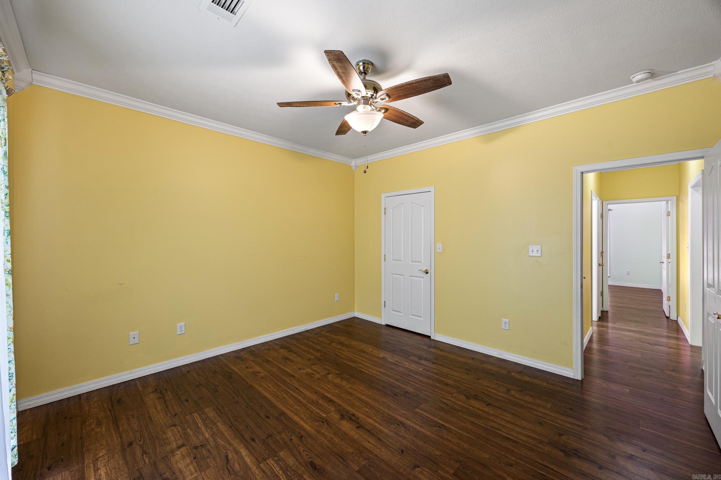 1707 Holloway  Morrilton, AR