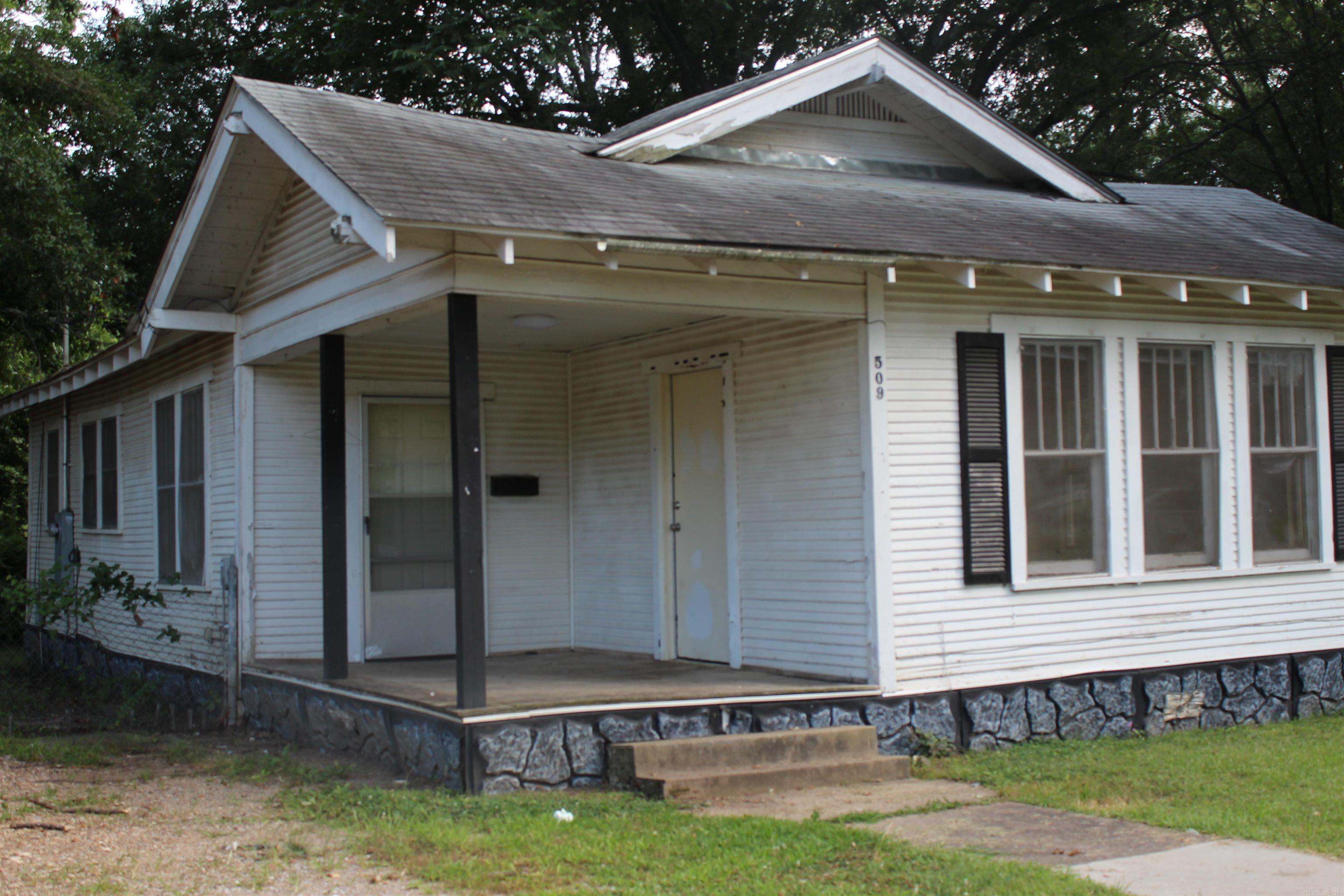 509 W 6TH  Hope, AR