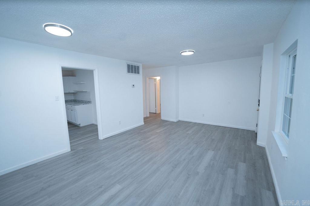 7 Bay  Little Rock, AR