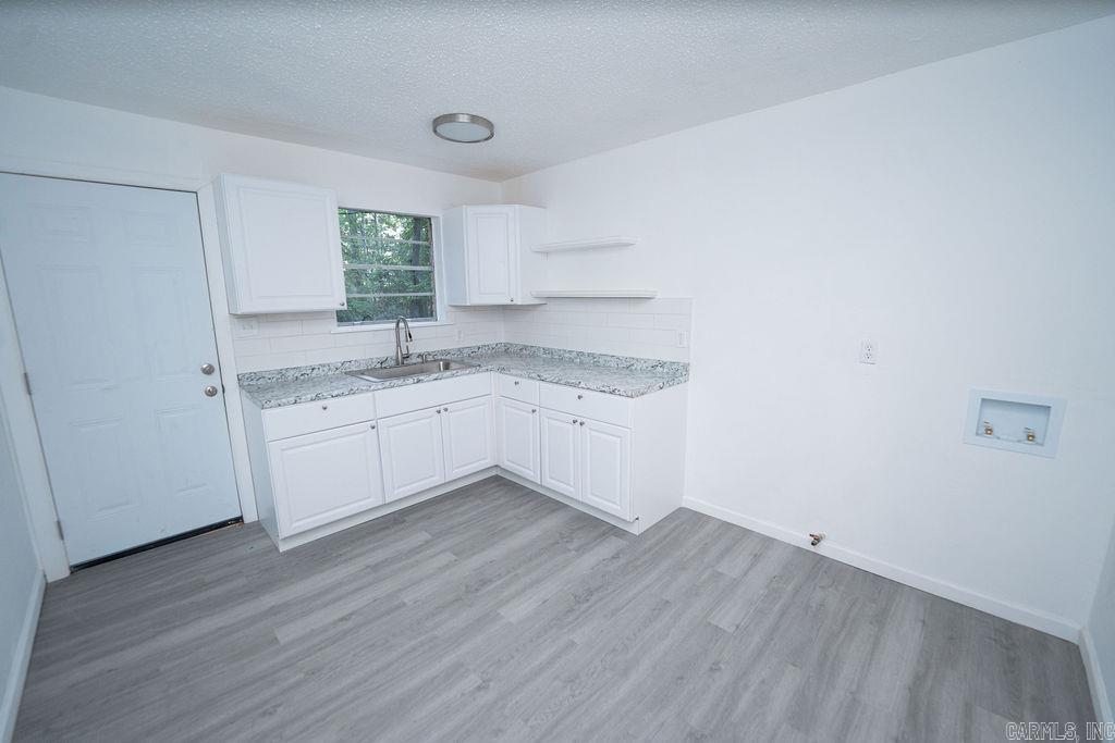 7 Bay  Little Rock, AR