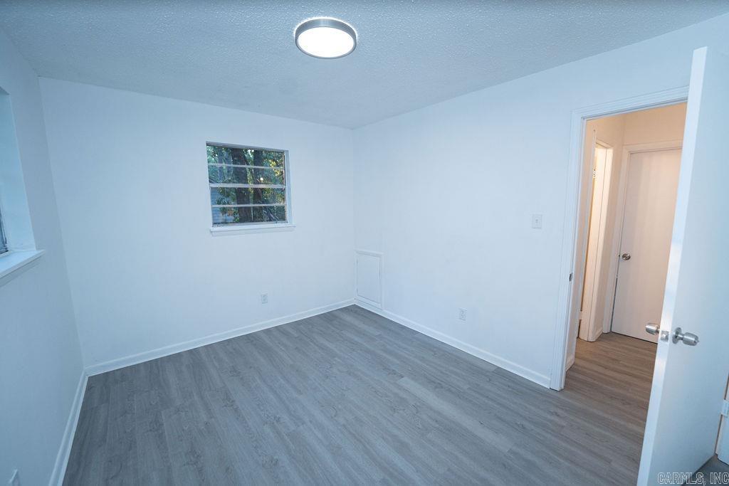 7 Bay  Little Rock, AR