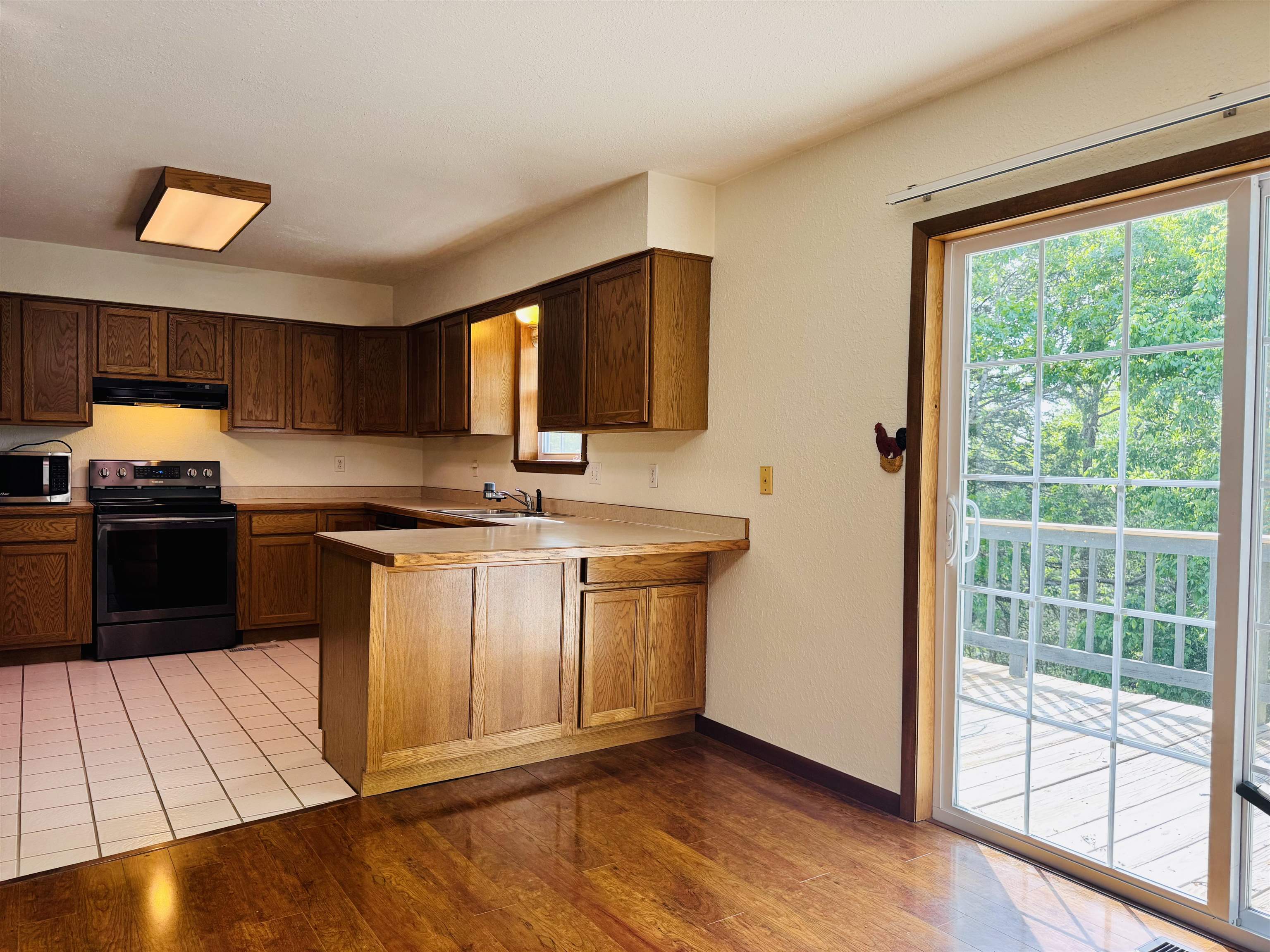 100 Powhatan  Cherokee Village, AR