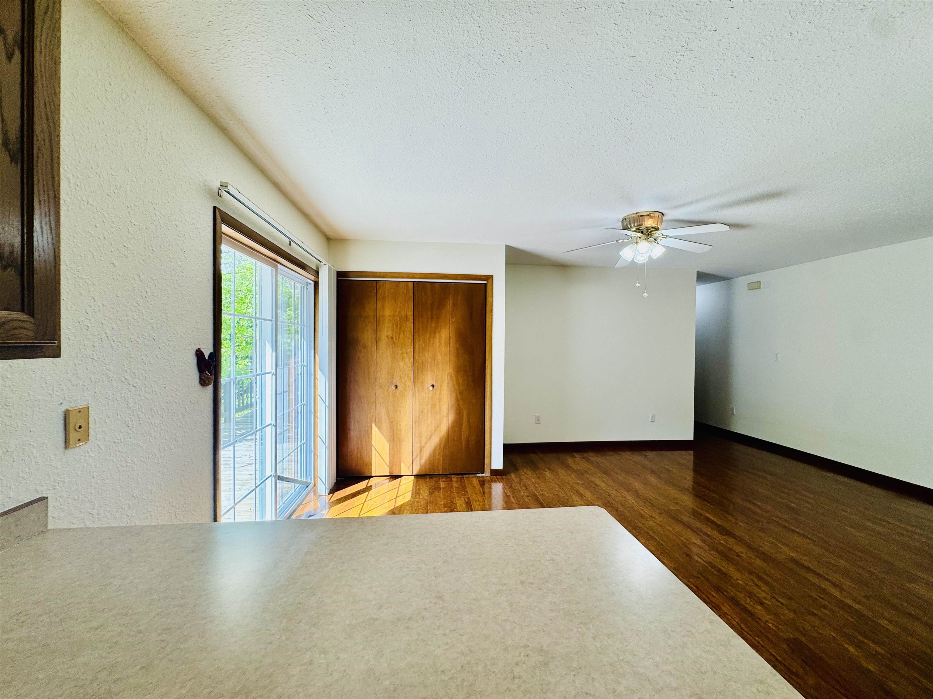 100 Powhatan  Cherokee Village, AR